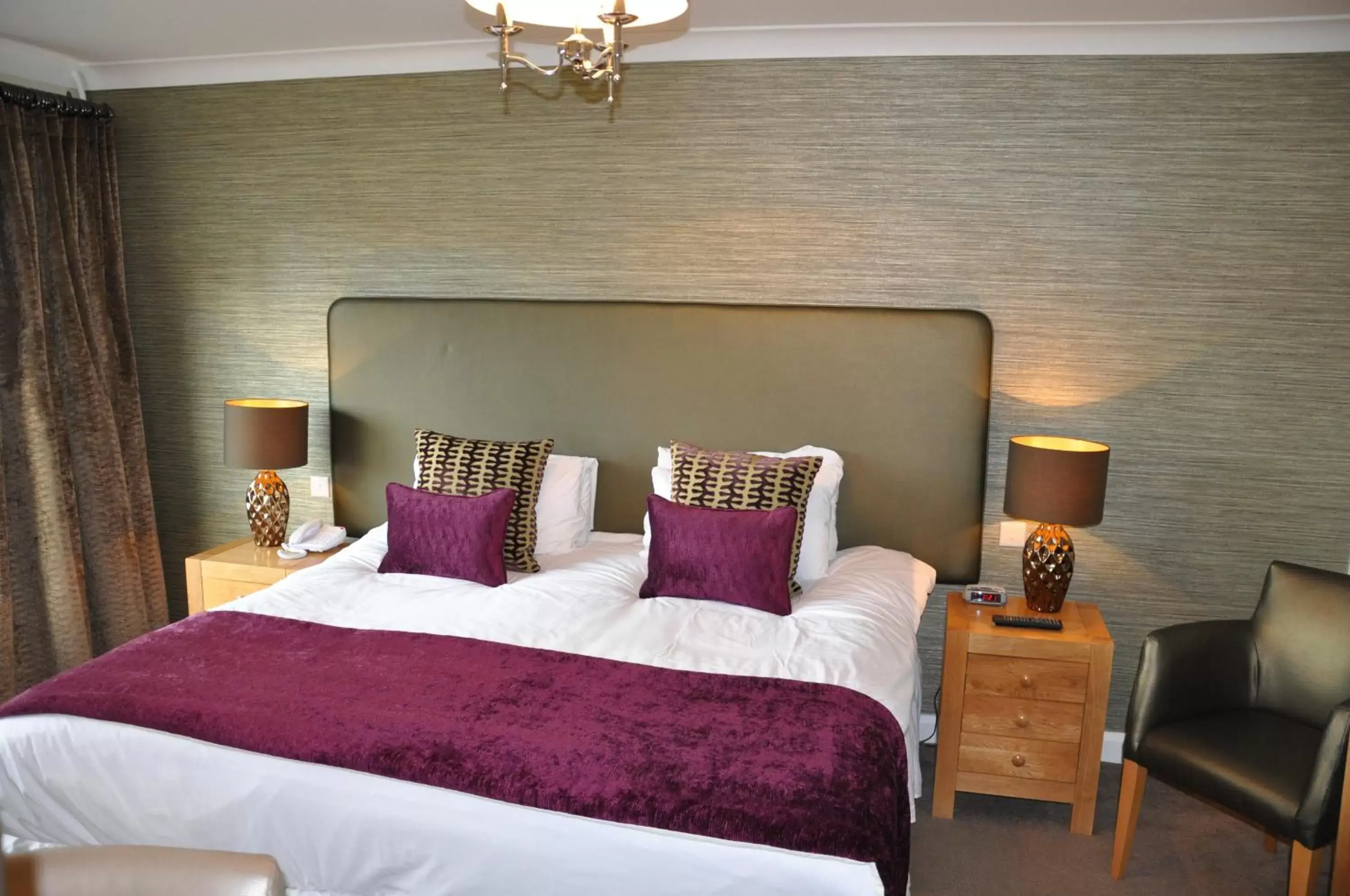 Bed in Beech Hill Hotel & Spa