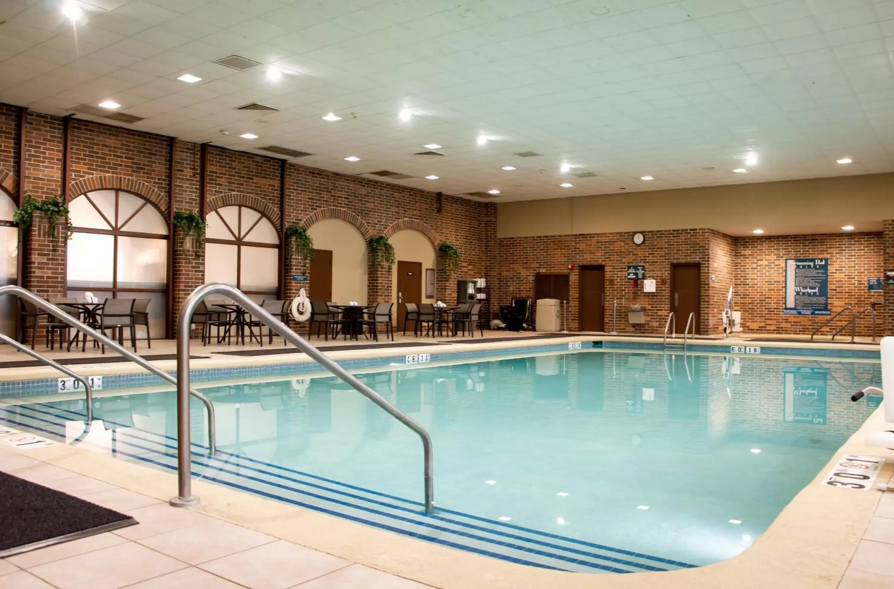 Swimming pool in Radisson Hotel and Conference Center Fond du Lac Swimming pool in Radisson Hotel and Conference Center Fond du Lac