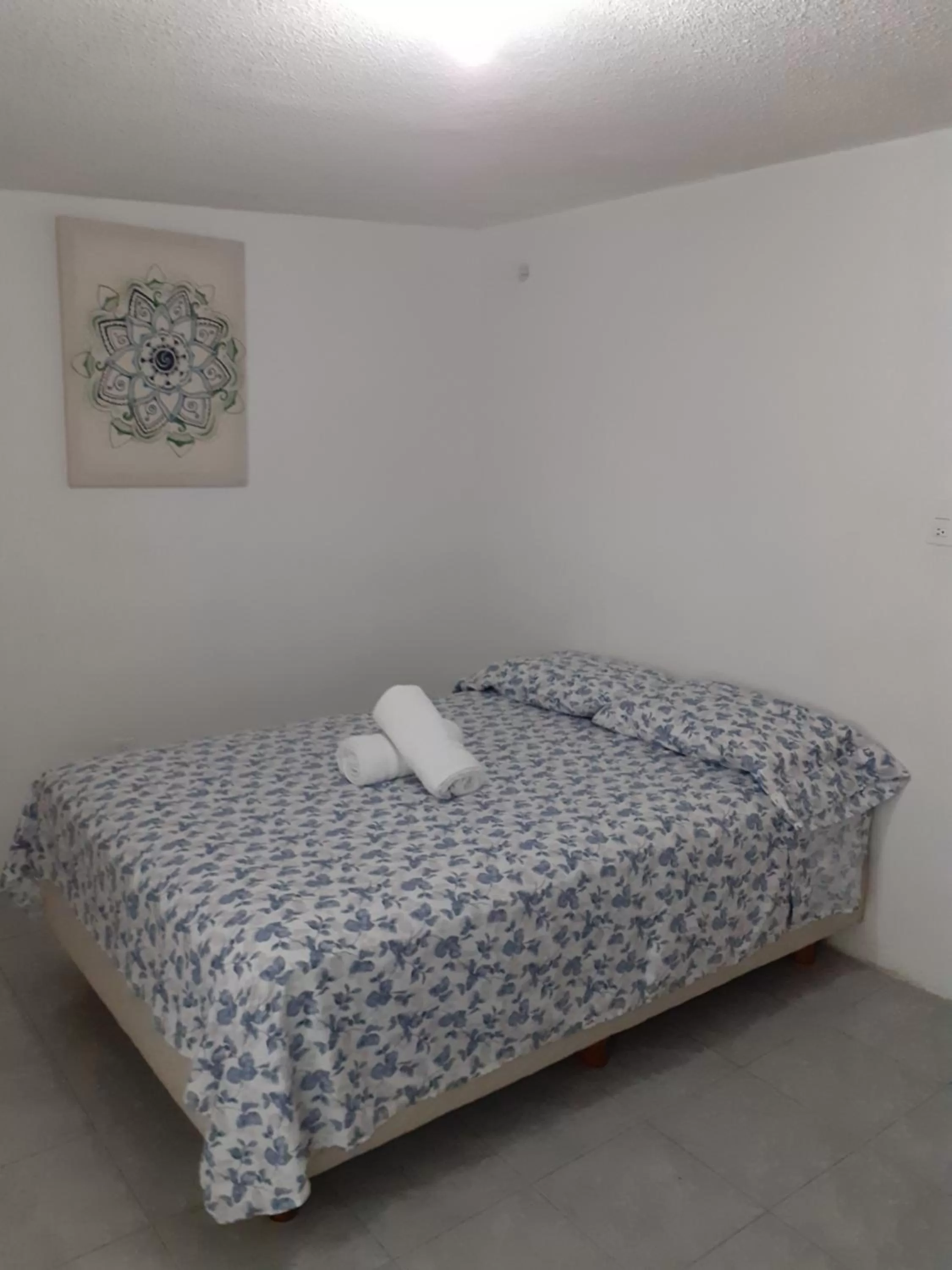 Photo of the whole room, Bed in Thelmar Rooms Cancun