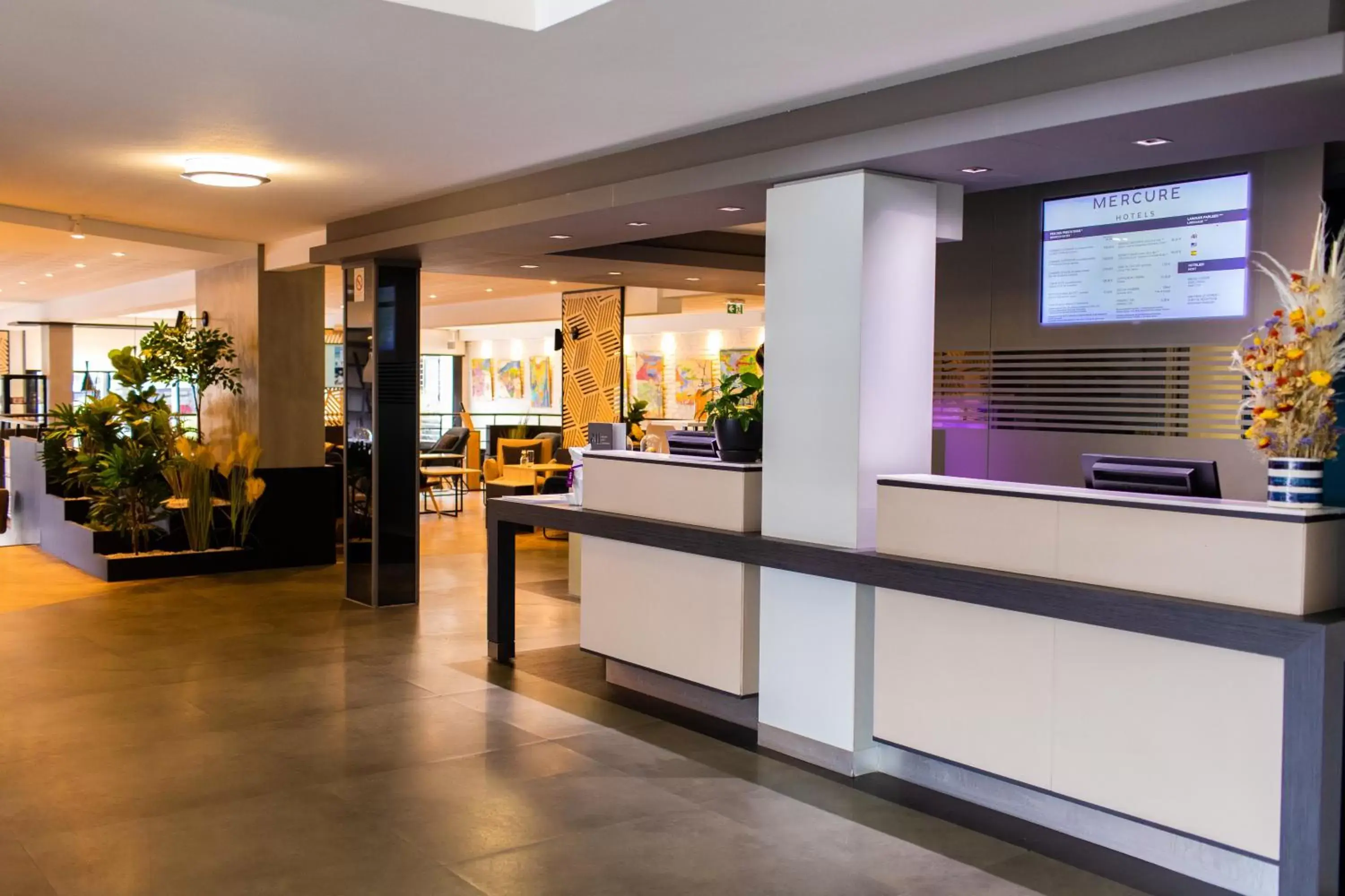 Lobby or reception, Lobby/Reception in Mercure Lorient Centre