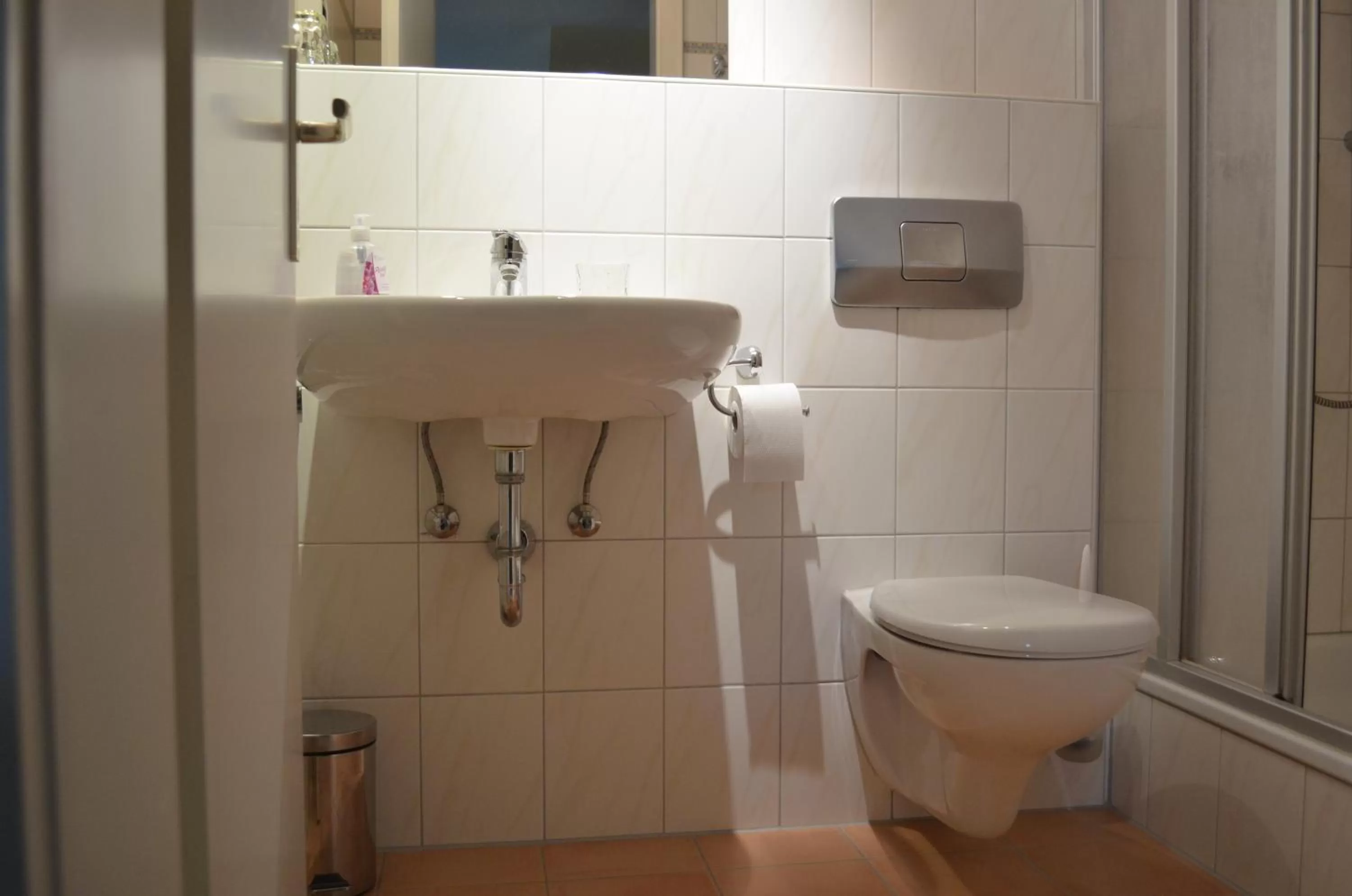 Bathroom in Alte Post - Hotel Am Rhein-Ufer Laufenburg