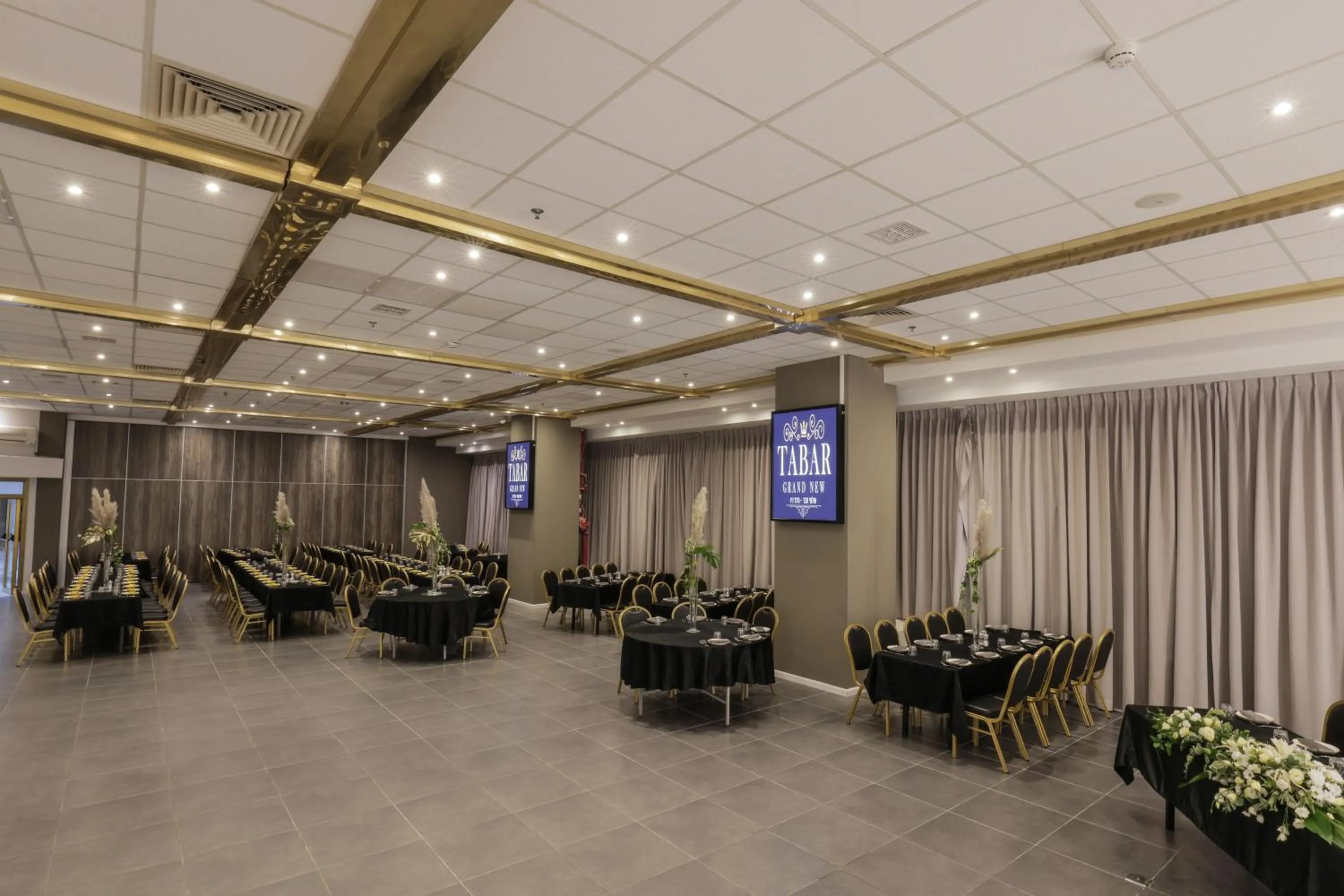 Meeting/conference room in Tabar Hotel