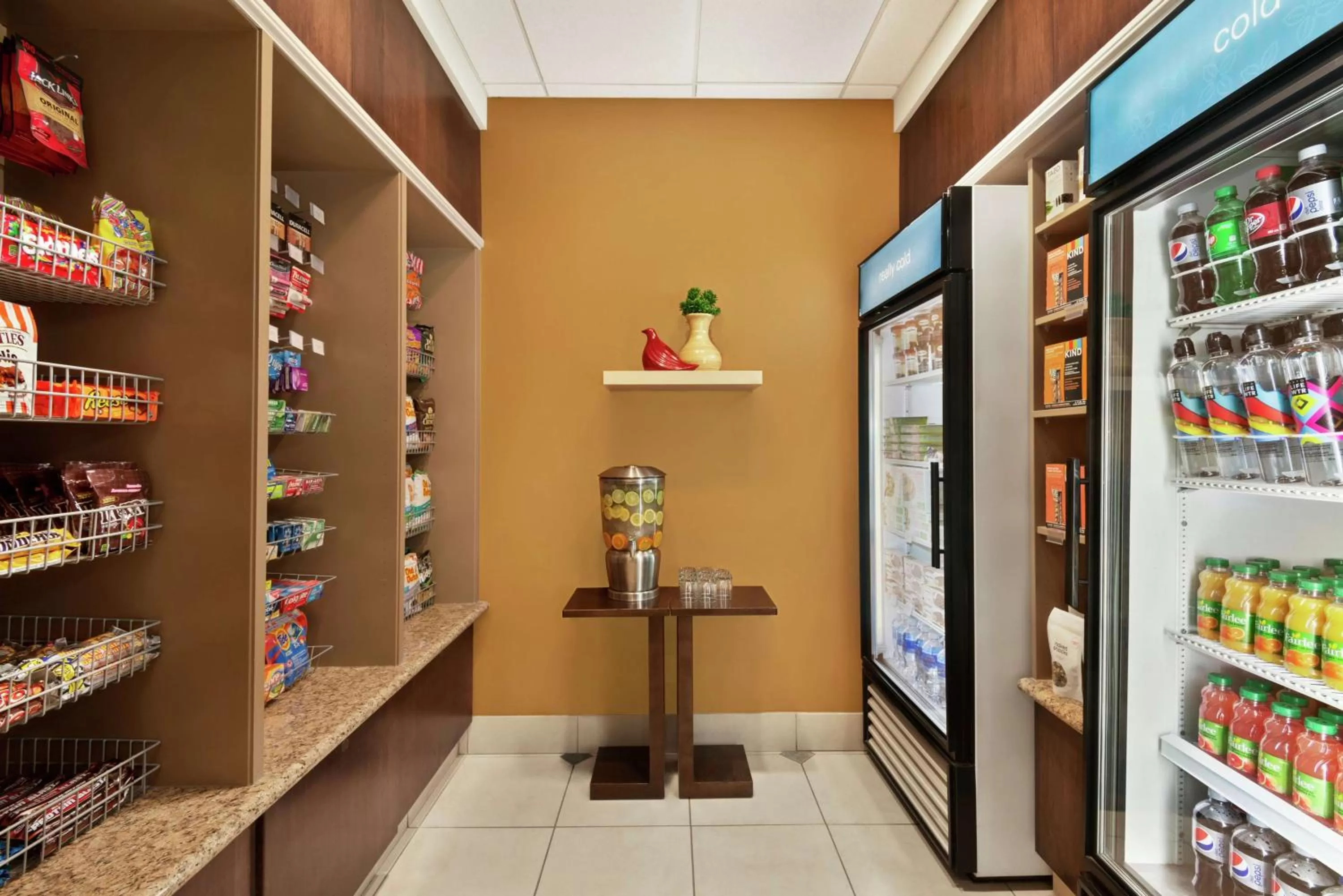 Restaurant/places to eat in Hilton Garden Inn Saskatoon Downtown