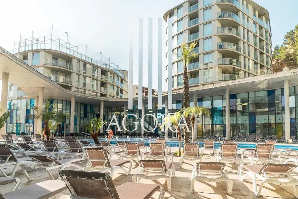 Swimming pool in Ágora Spa & Resort Swimming pool in Ágora Spa & Resort