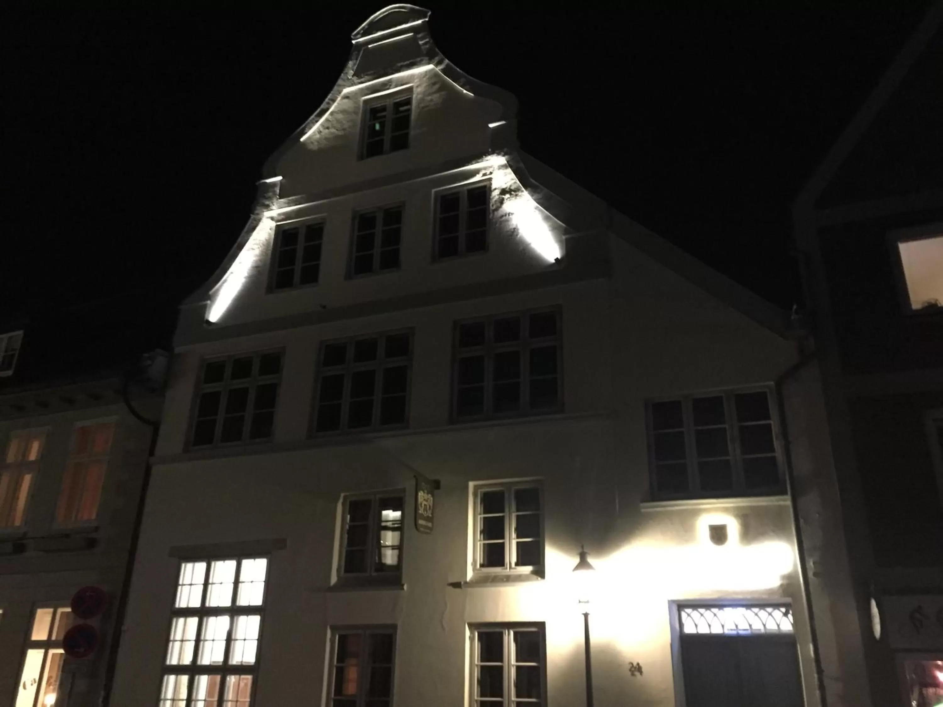 Facade/entrance in Anno 1433 Hotel Lüneburg