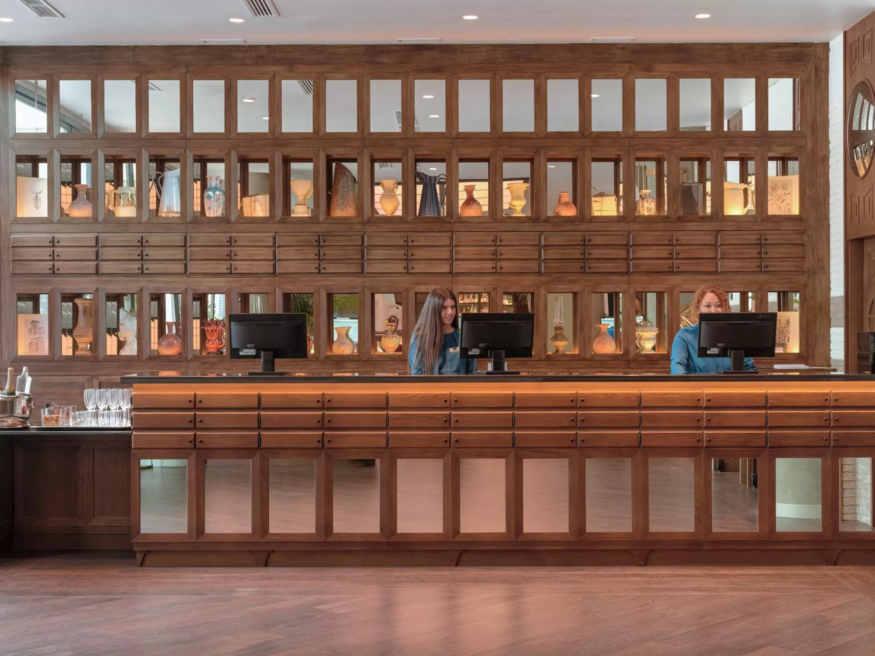 Lobby or reception in H10 Marina Barcelona