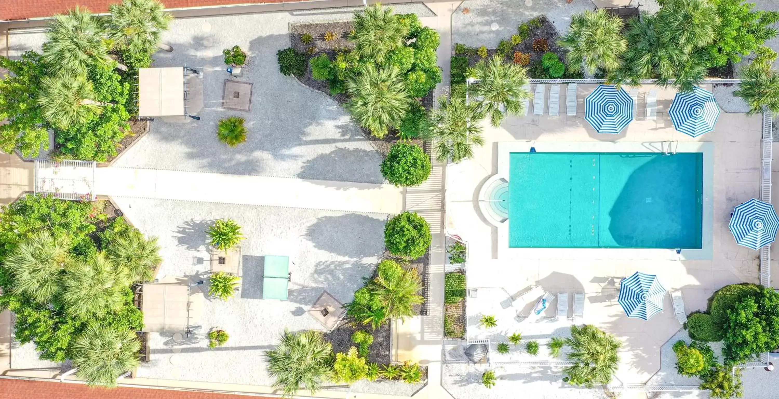 Bird's eye view, Bird's-eye View in Island Sun Inn & Suites - Venice, Florida Historic Downtown & Beach Getaway