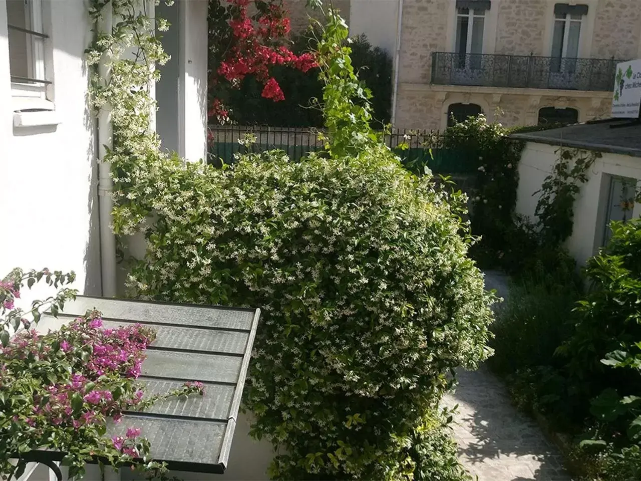 Garden view, Garden in Le Clos Chez Michel