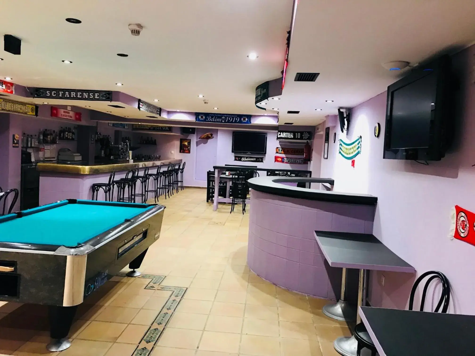 Lounge or bar in Hotel Refugi dels Isards Lounge or bar in Hotel Refugi dels Isards