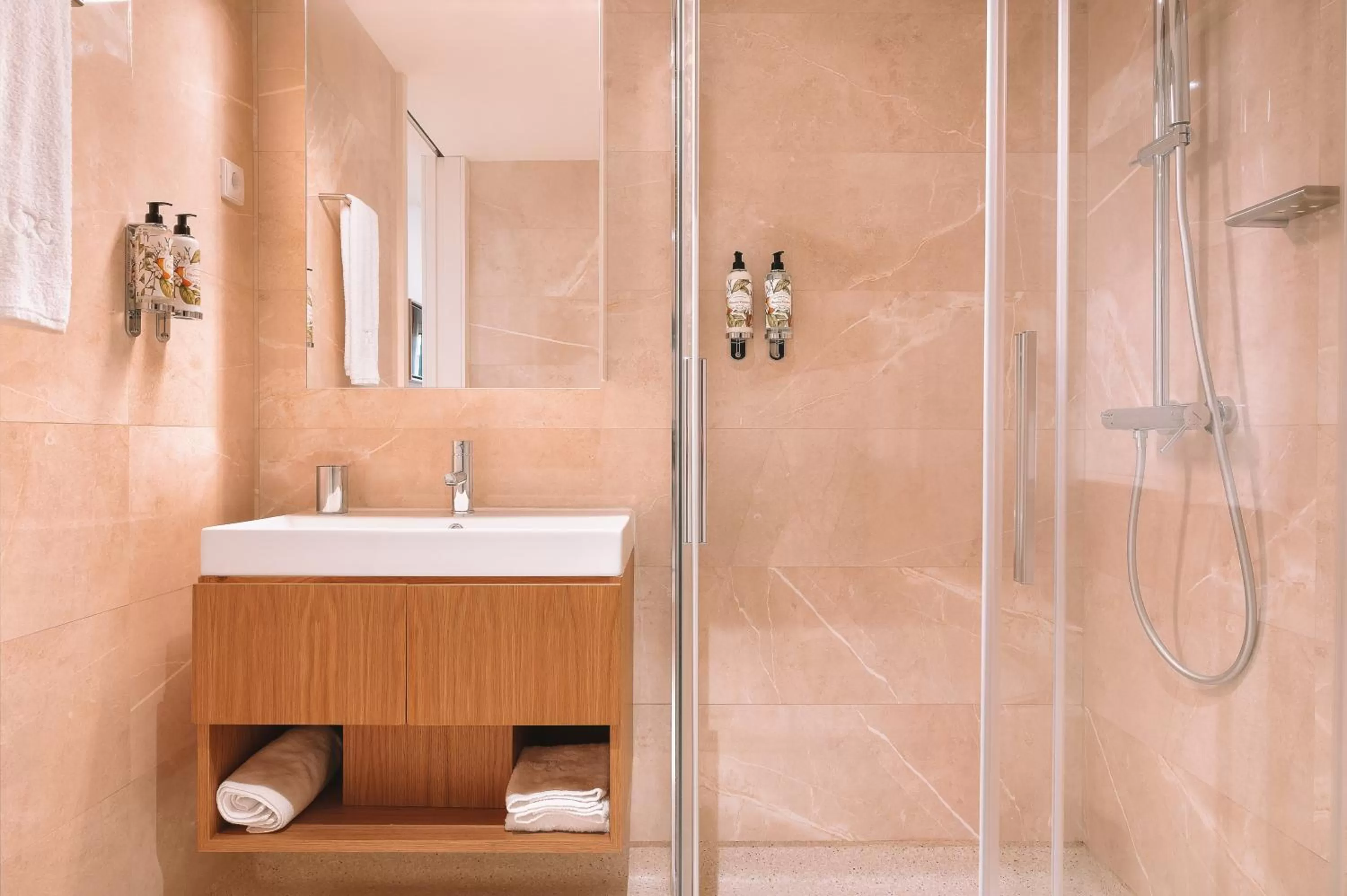 Deluxe Double Room with Balcony in BFRESH Hotel - Padel, Pool & Fitness - Adults Only