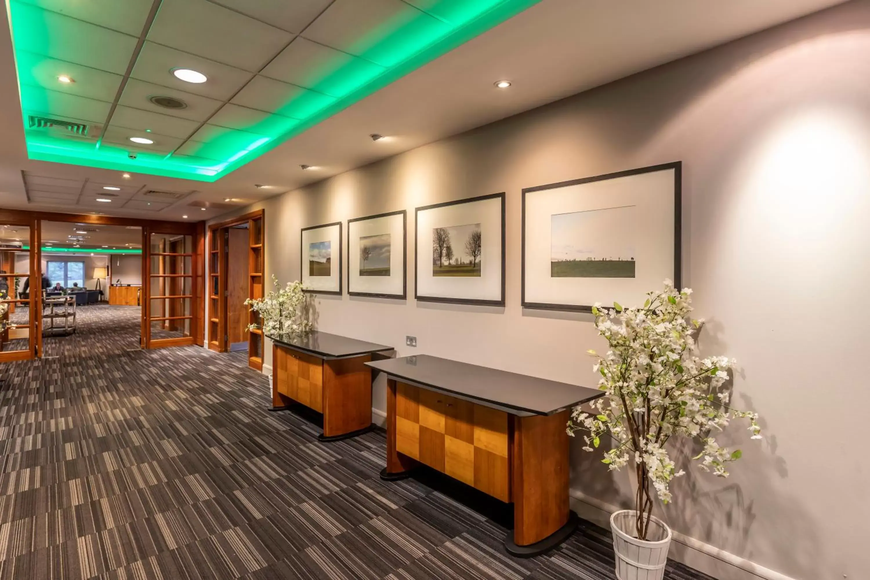 Meeting/conference room, Lobby/Reception in Holiday Inn Oxford, an IHG Hotel