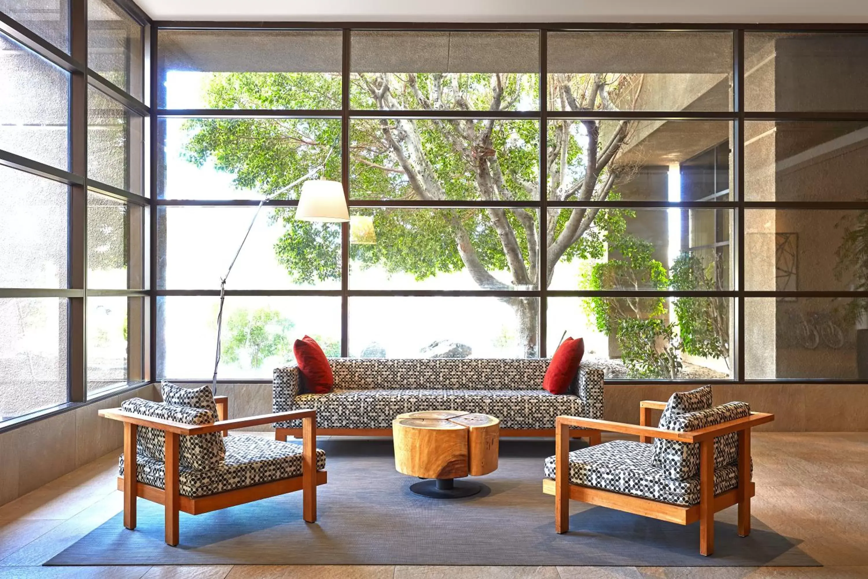 Lobby or reception, Seating Area in DoubleTree by Hilton Golf Resort Palm Springs