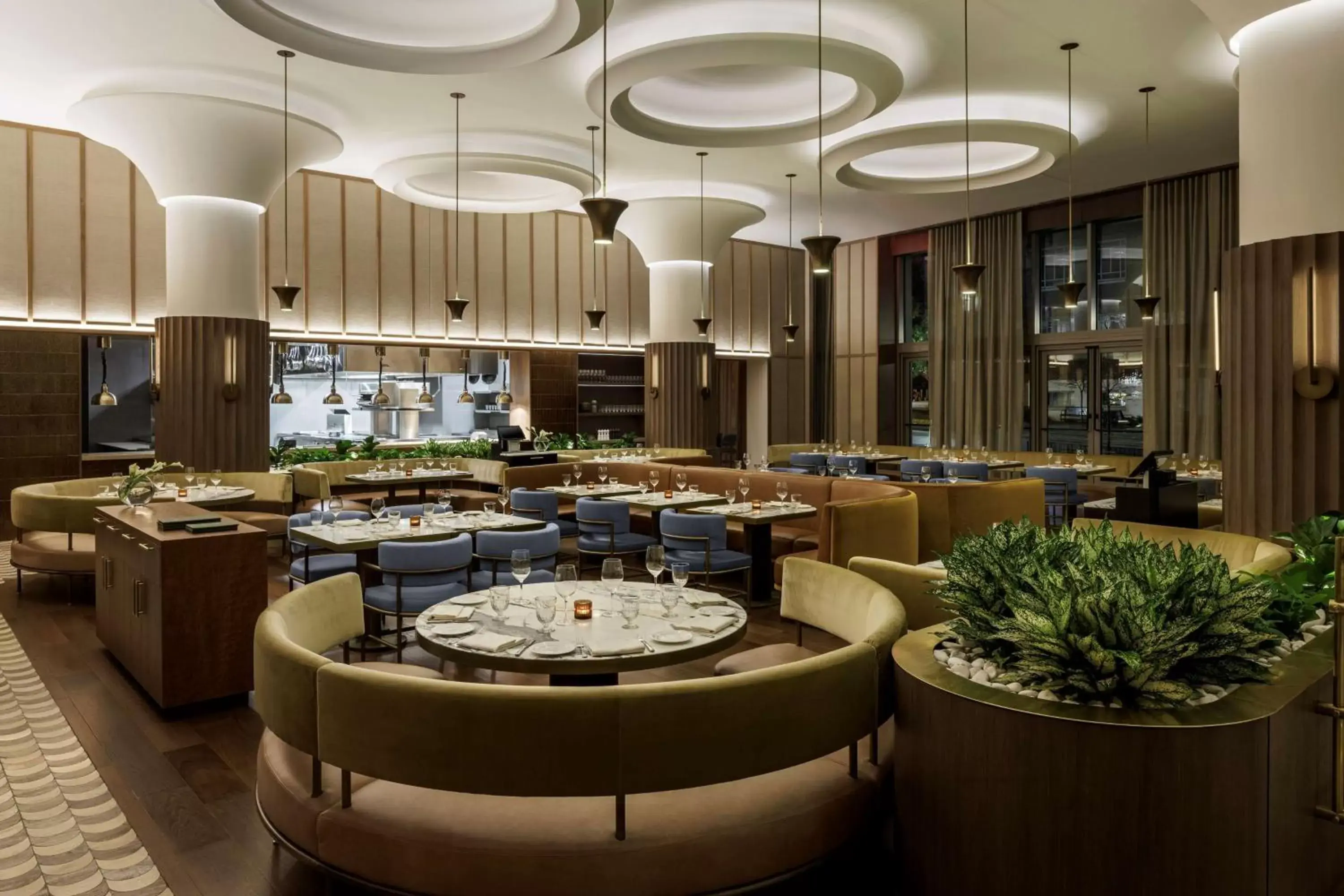 Restaurant/Places to Eat in The Morrow Washington Dc, Curio Collection By Hilton