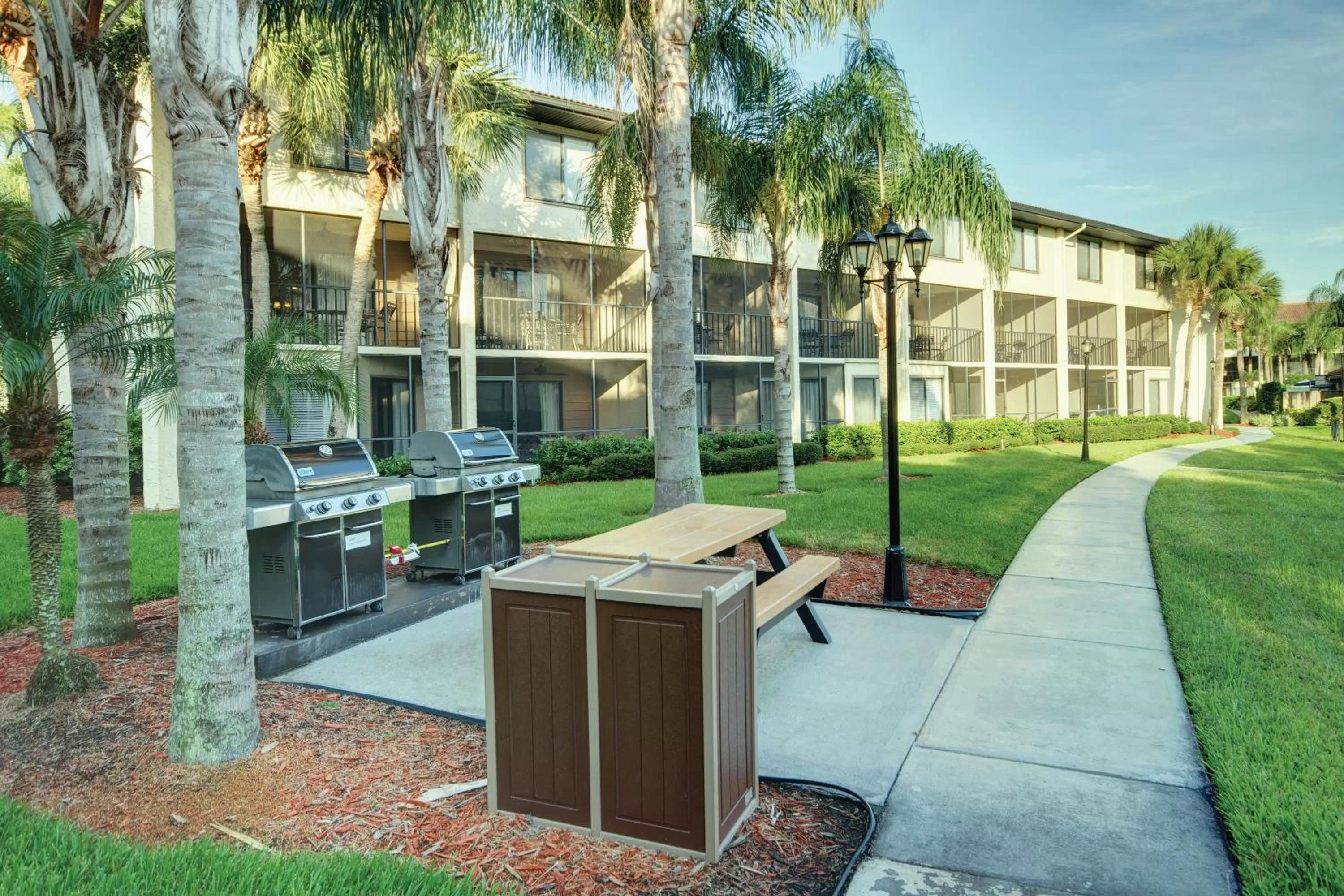 BBQ facilities in Club Wyndham Orlando International