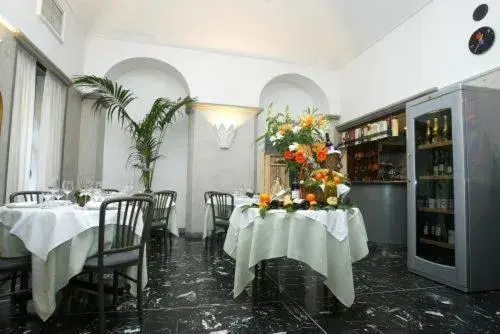 Restaurant/places to eat in Hotel Due Mondi Restaurant/places to eat in Hotel Due Mondi