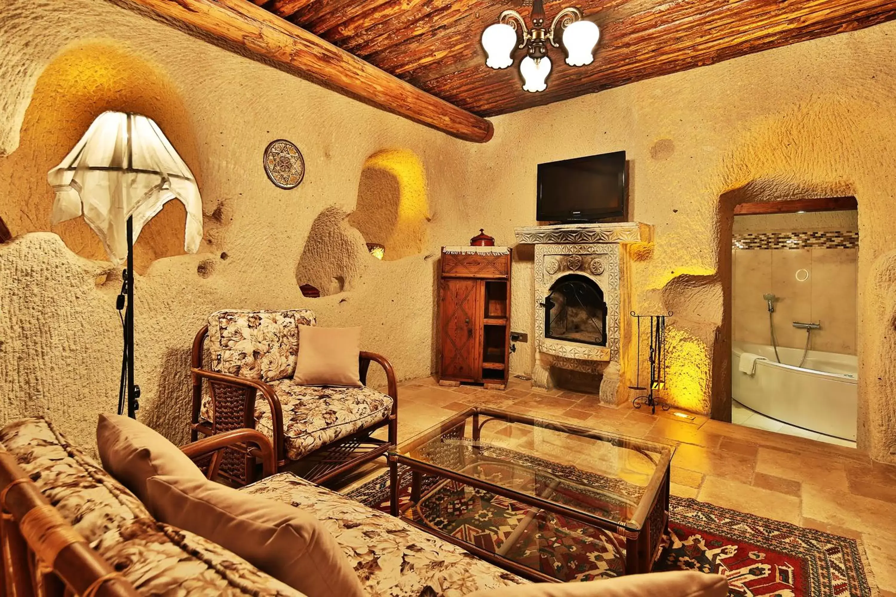 Bathroom, Seating Area in Cappadocia Cave Suites