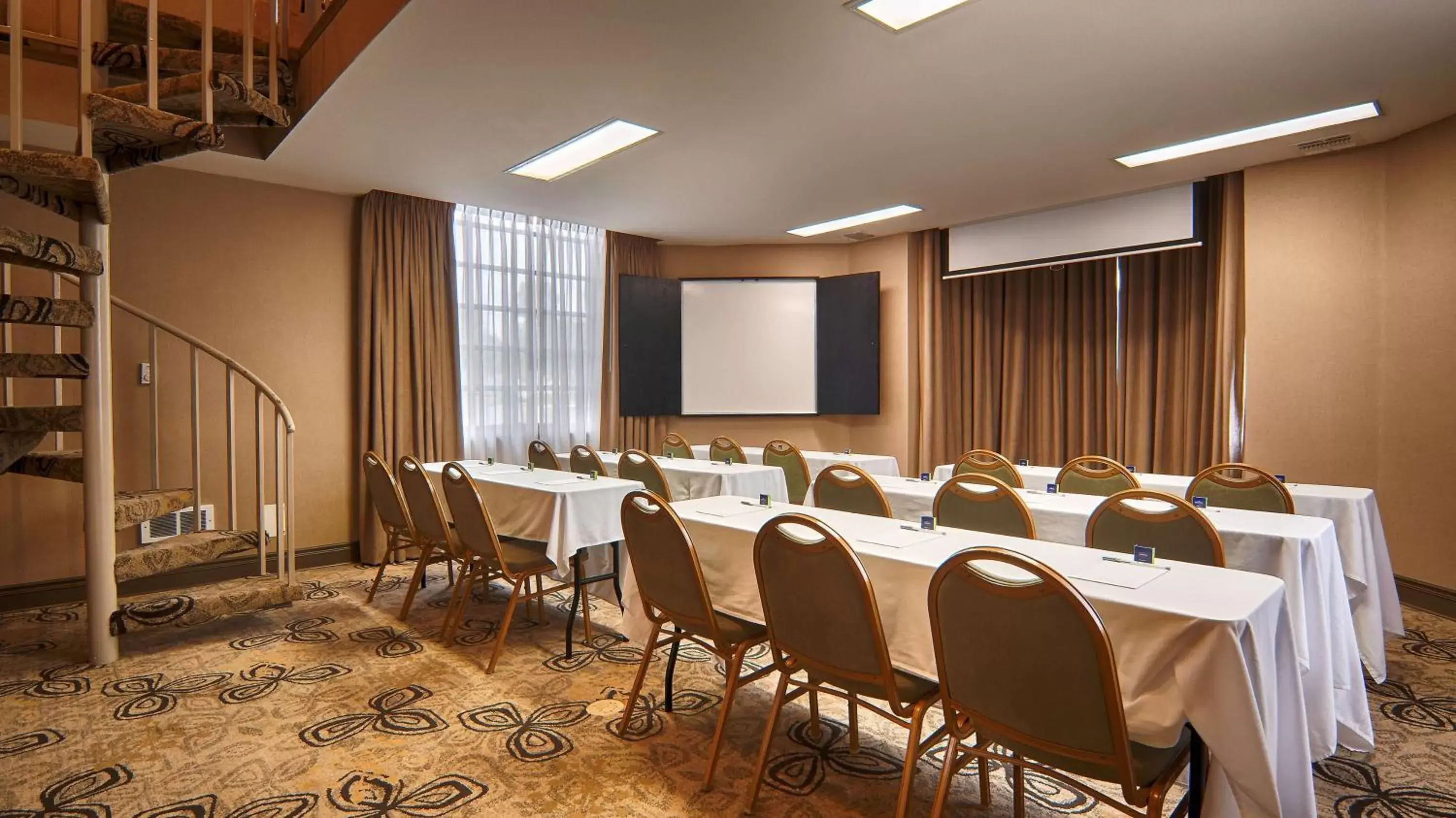 Meeting/conference room in Hampton Inn & Suites Santa Ana/Orange County Airport