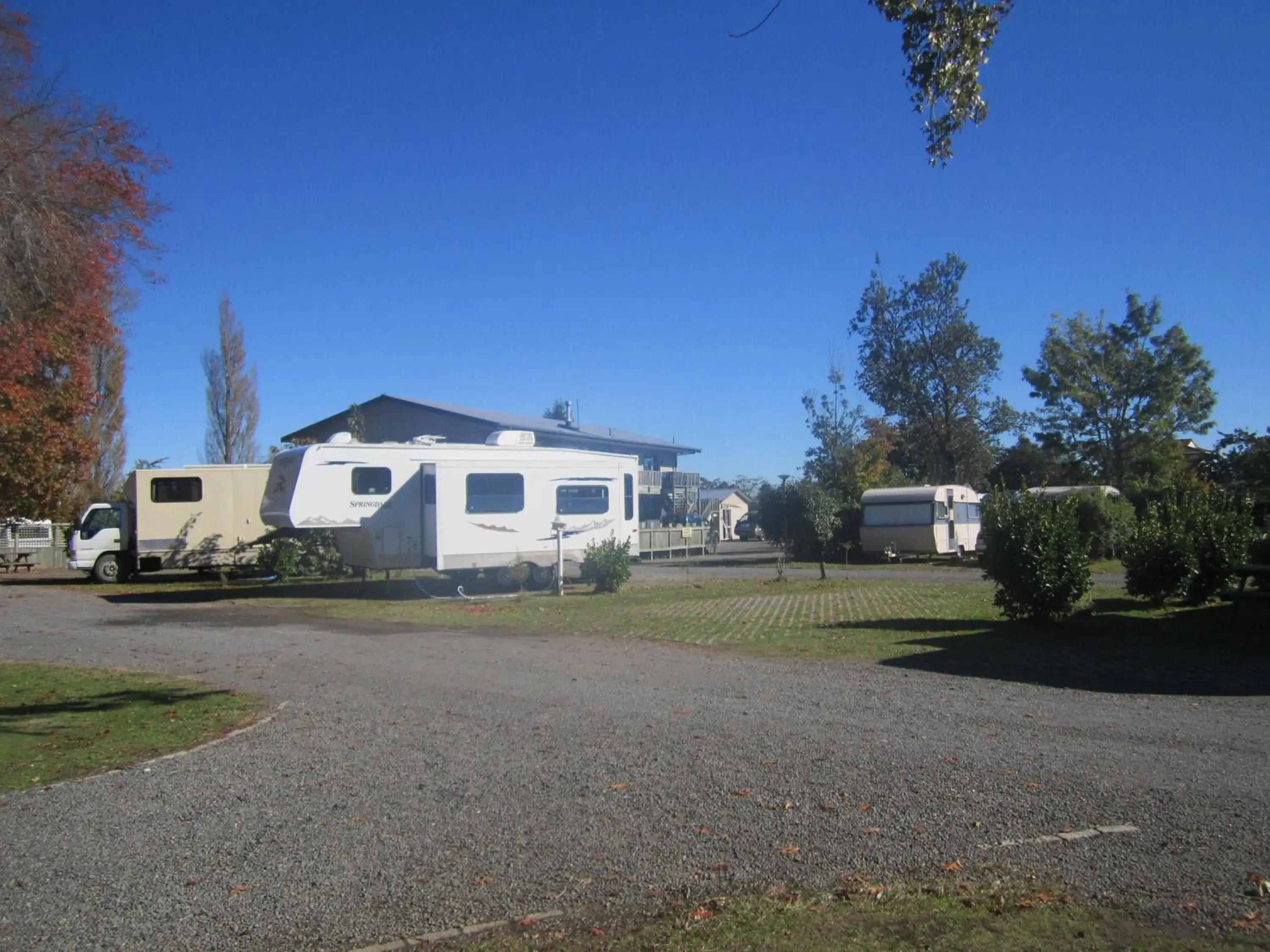 Property Building in All Seasons Holiday Park Hotel