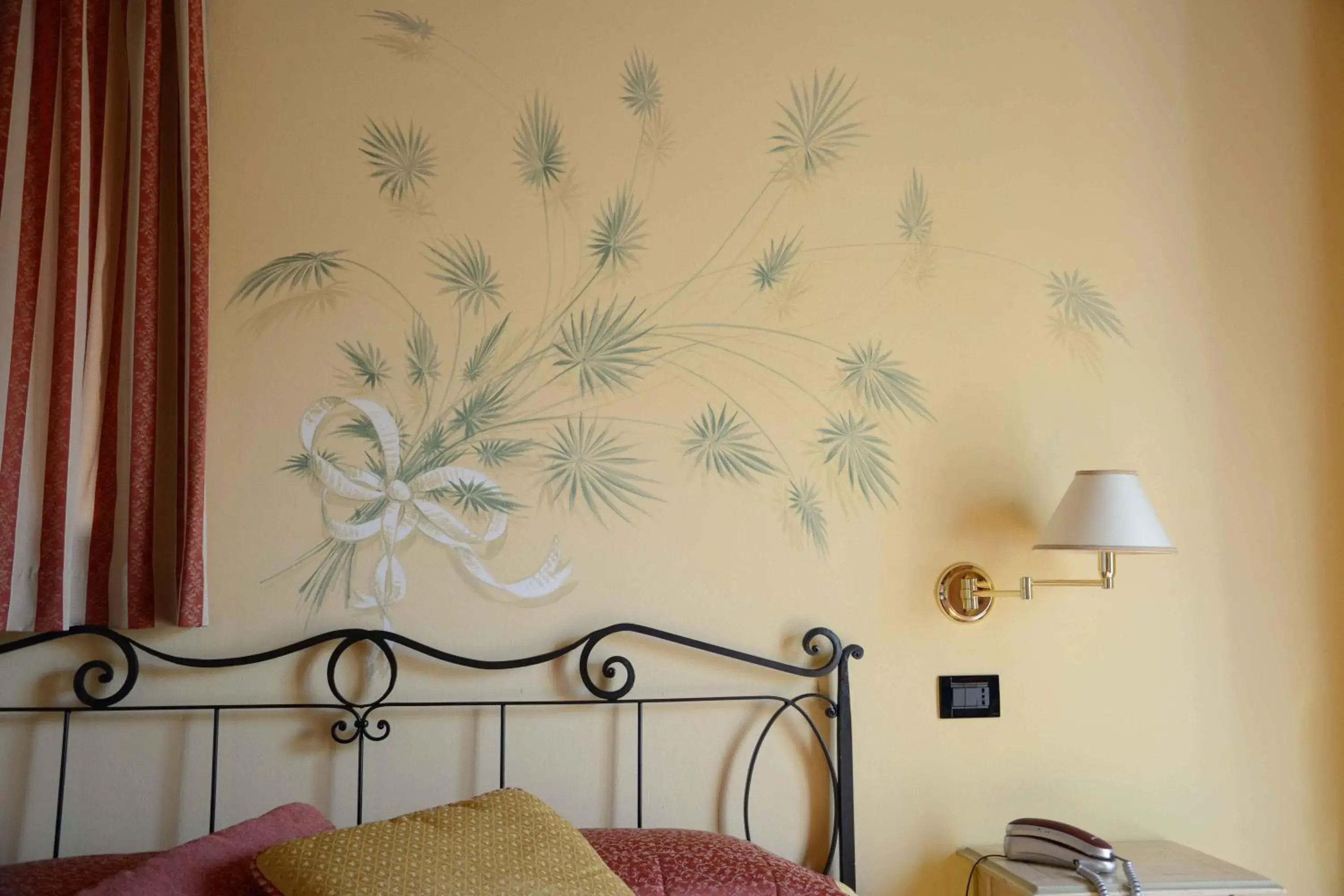 Decorative detail, Bed in Hotel Di Stefano