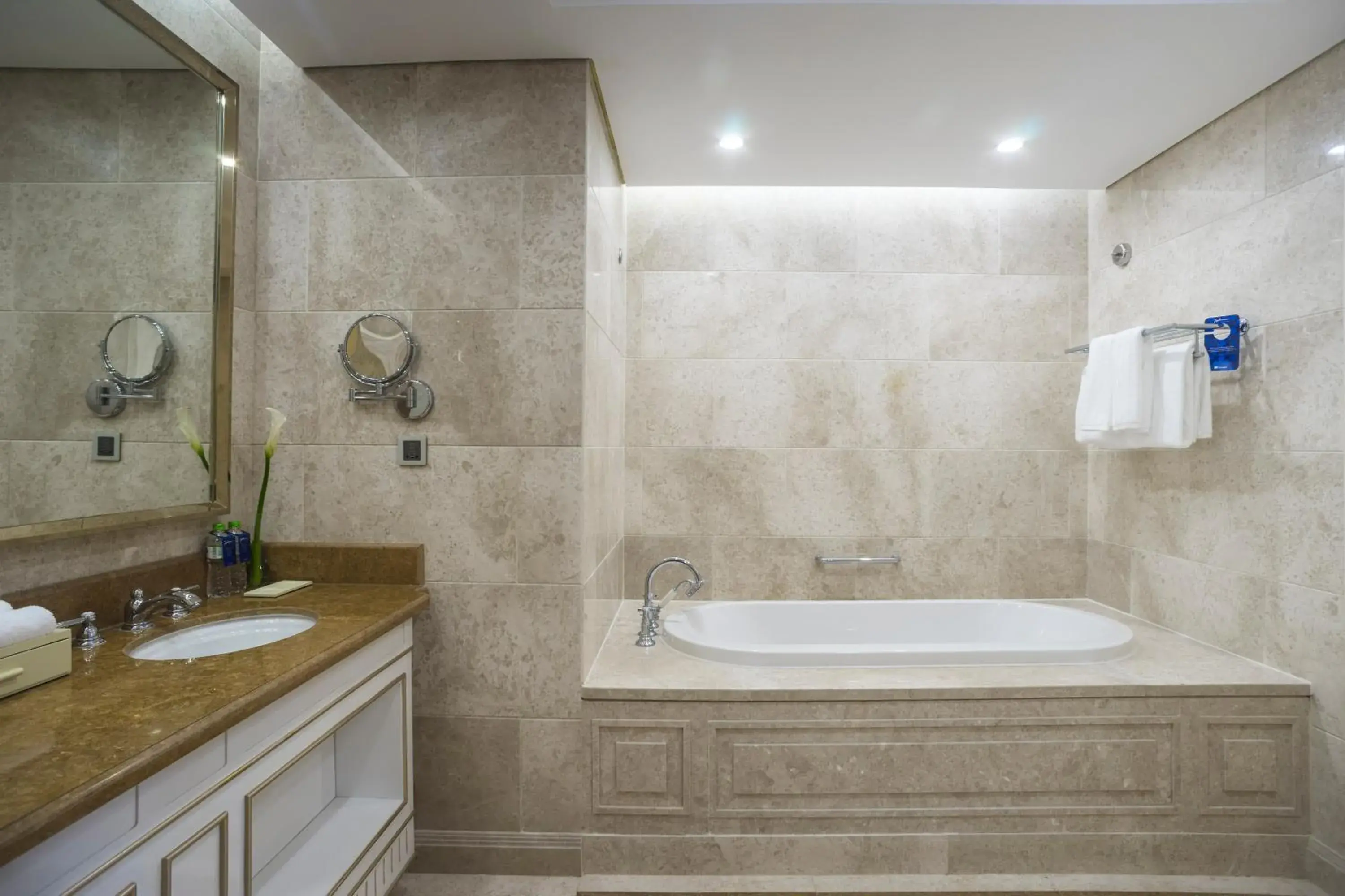 Bath, Bathroom in Radisson Blu Resort Phu Quoc