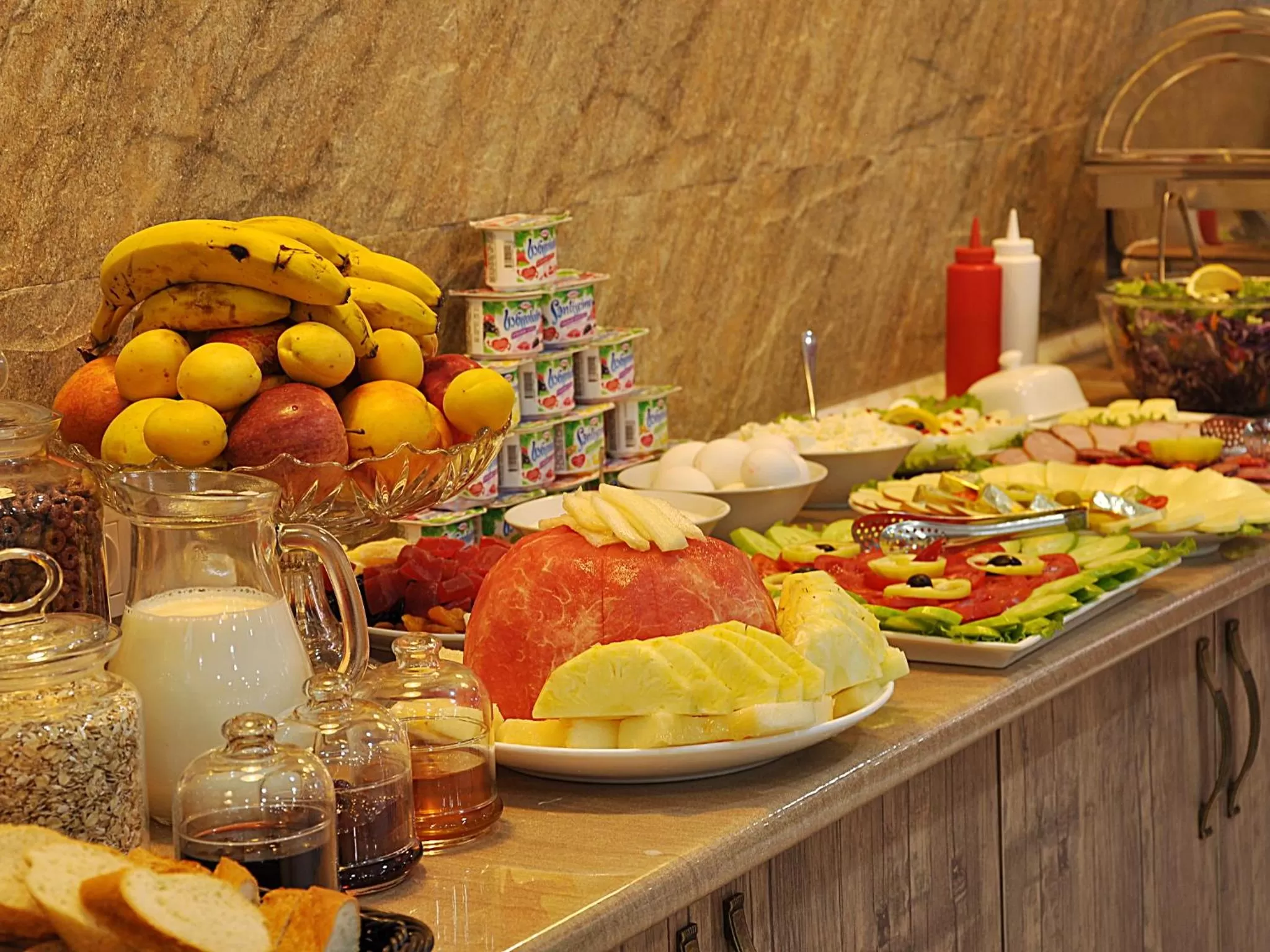 Buffet breakfast in Light House Old City