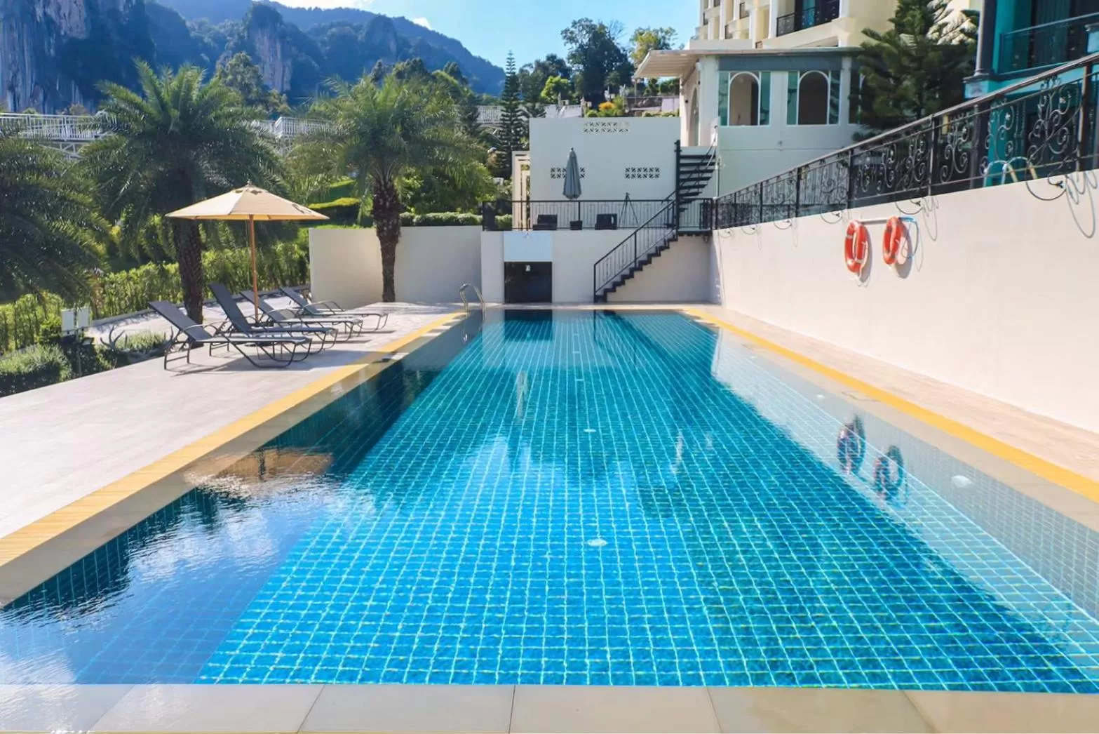 Swimming pool in Heaven View Krabi SHA