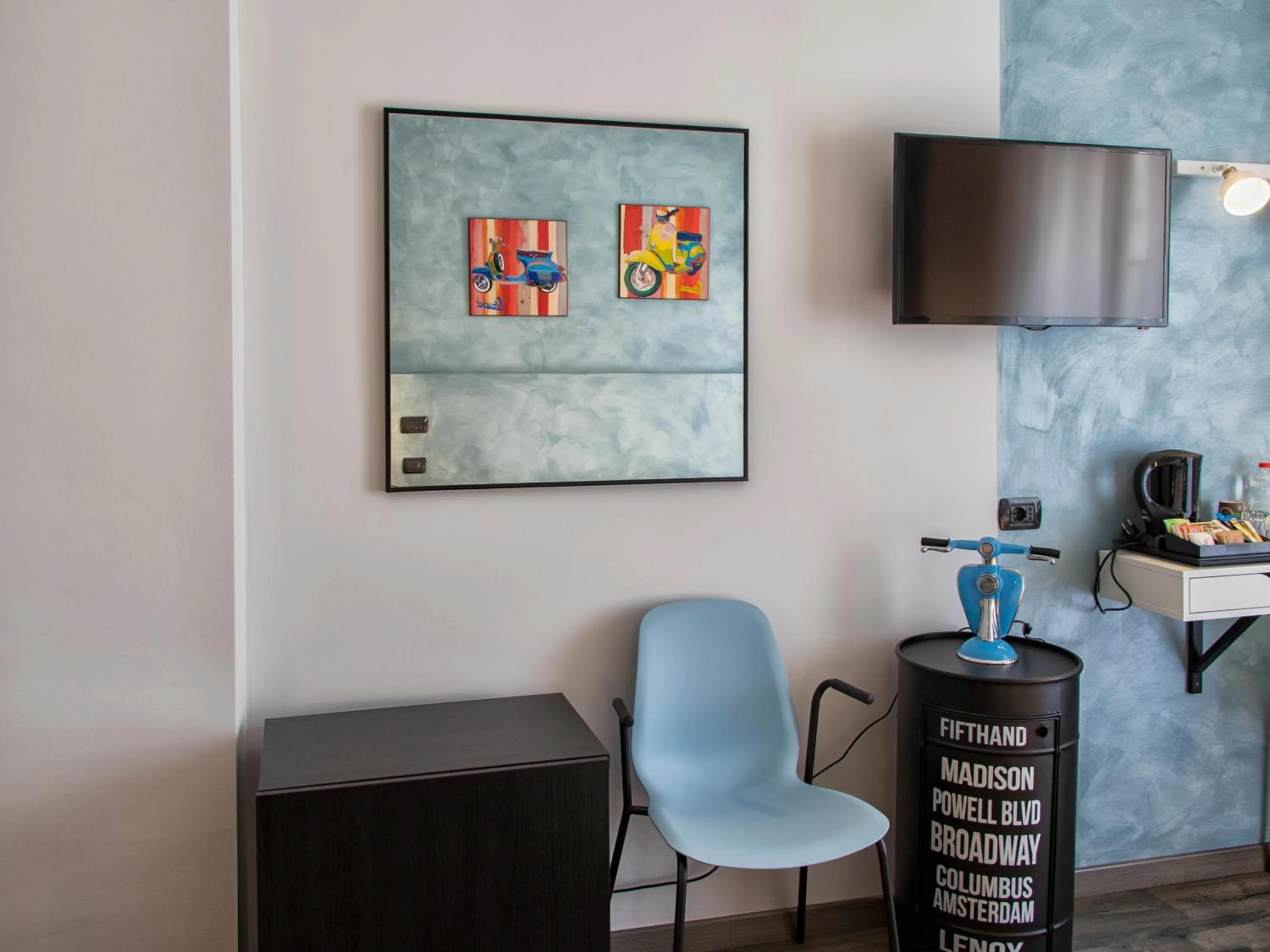 Decorative detail in Hotel Napoleon Susa