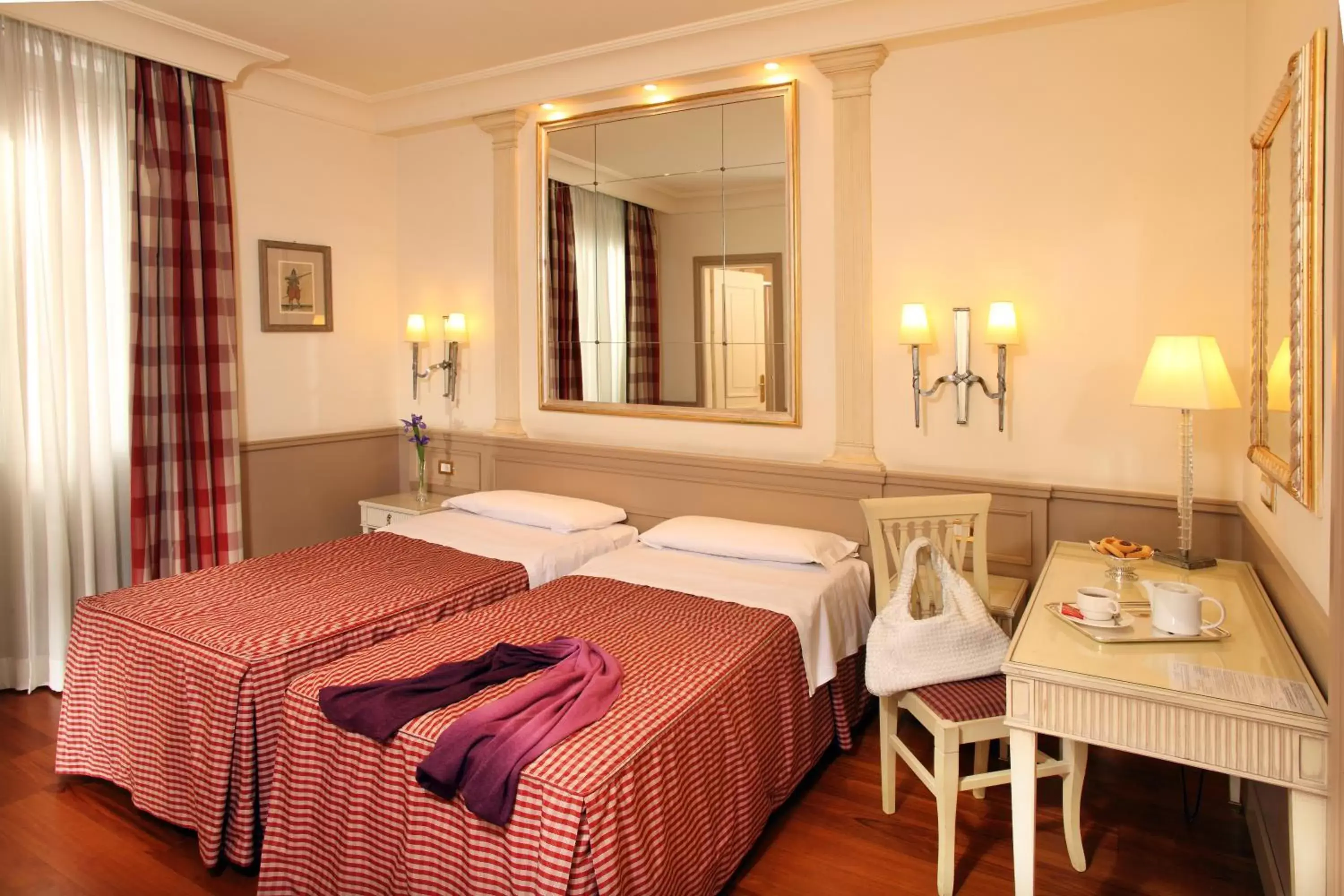 Photo of the whole room, Bed in Hotel Villa Glori