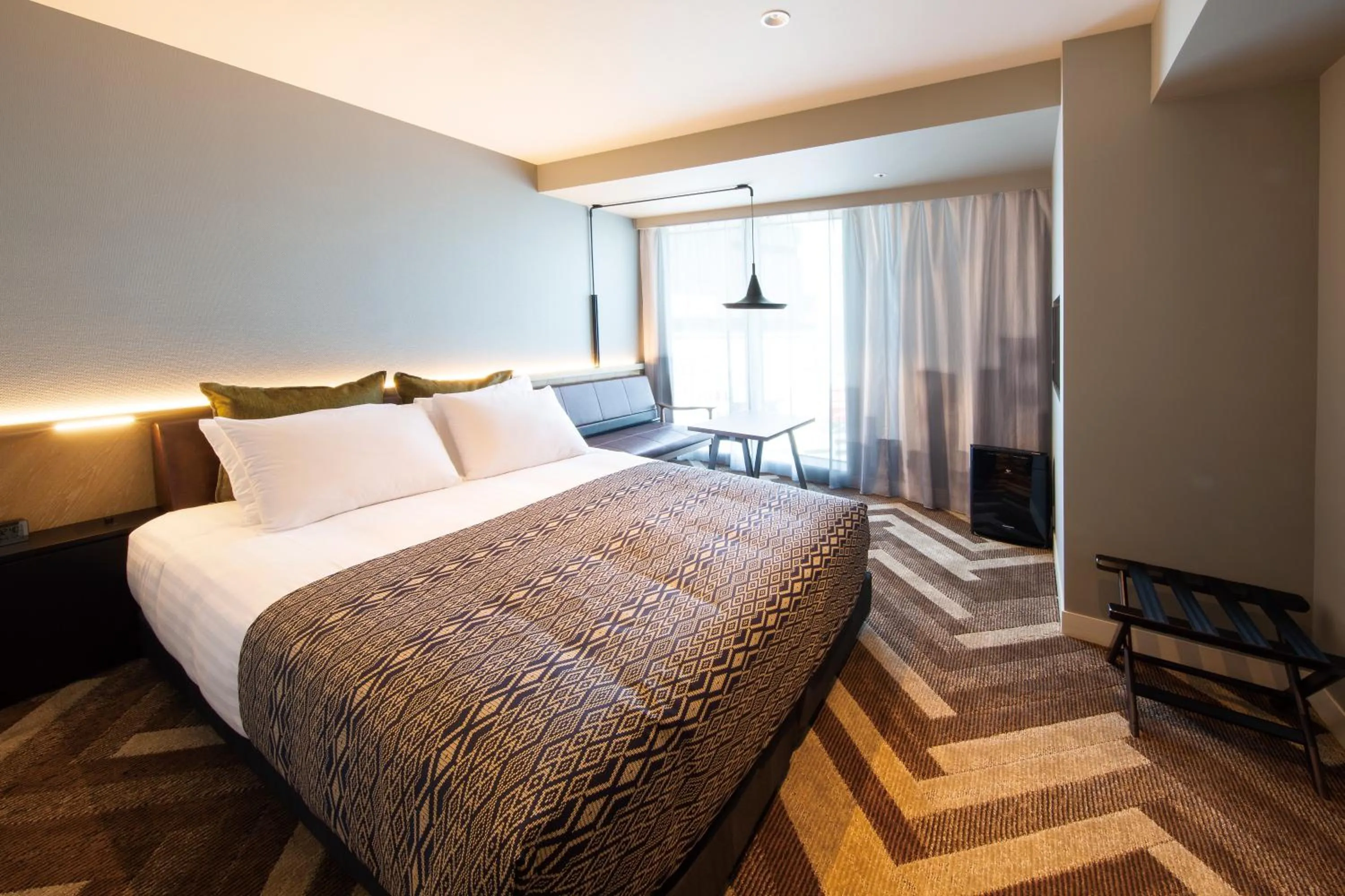 Bedroom, Bed in SHIBUYA STREAM HOTEL formerly Shibuya Stream Excel Hotel Tokyu