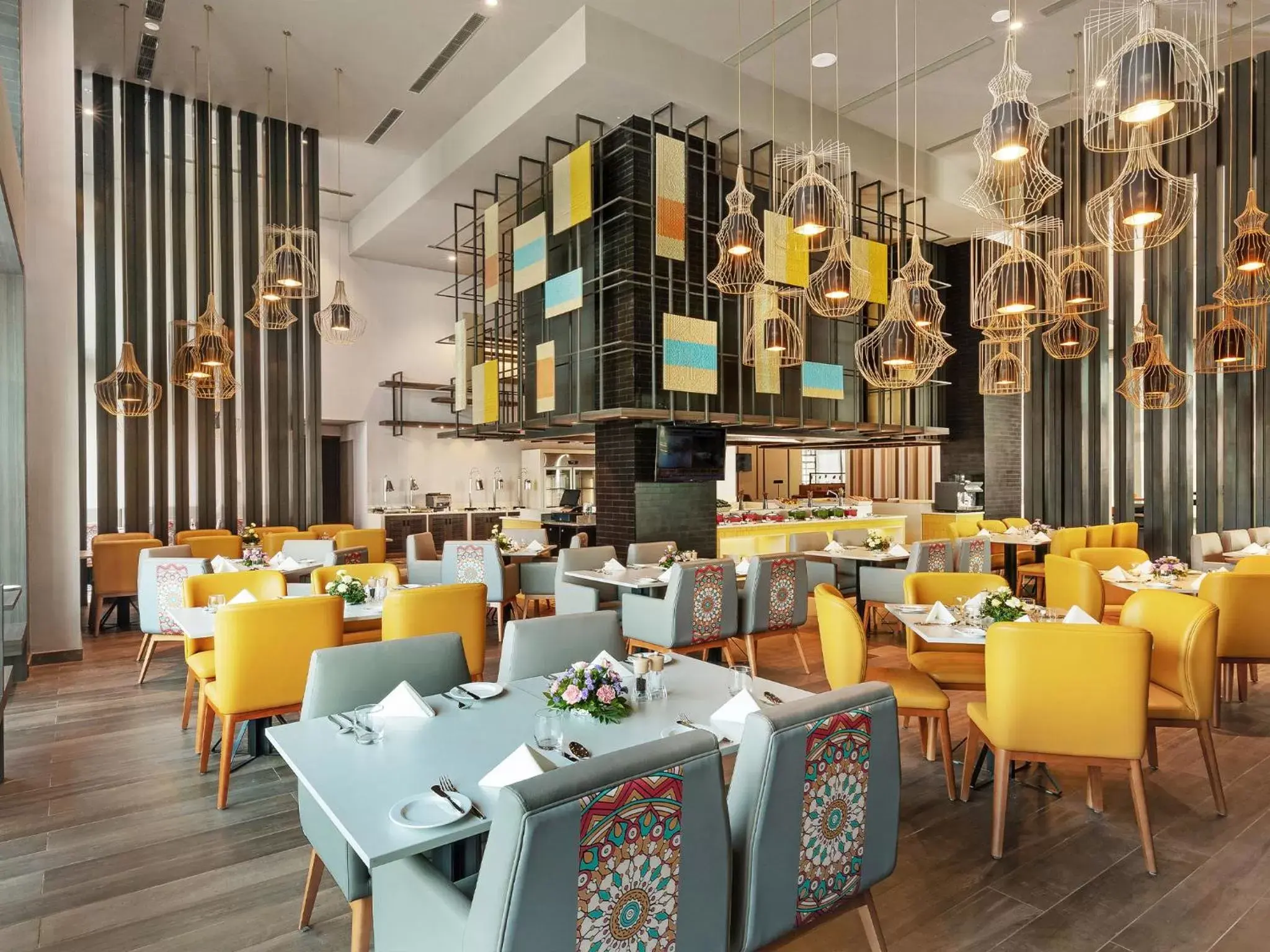 Restaurant/Places to Eat in Grand Mercure Gandhinagar GIFT City - An Accor Hotels Brand