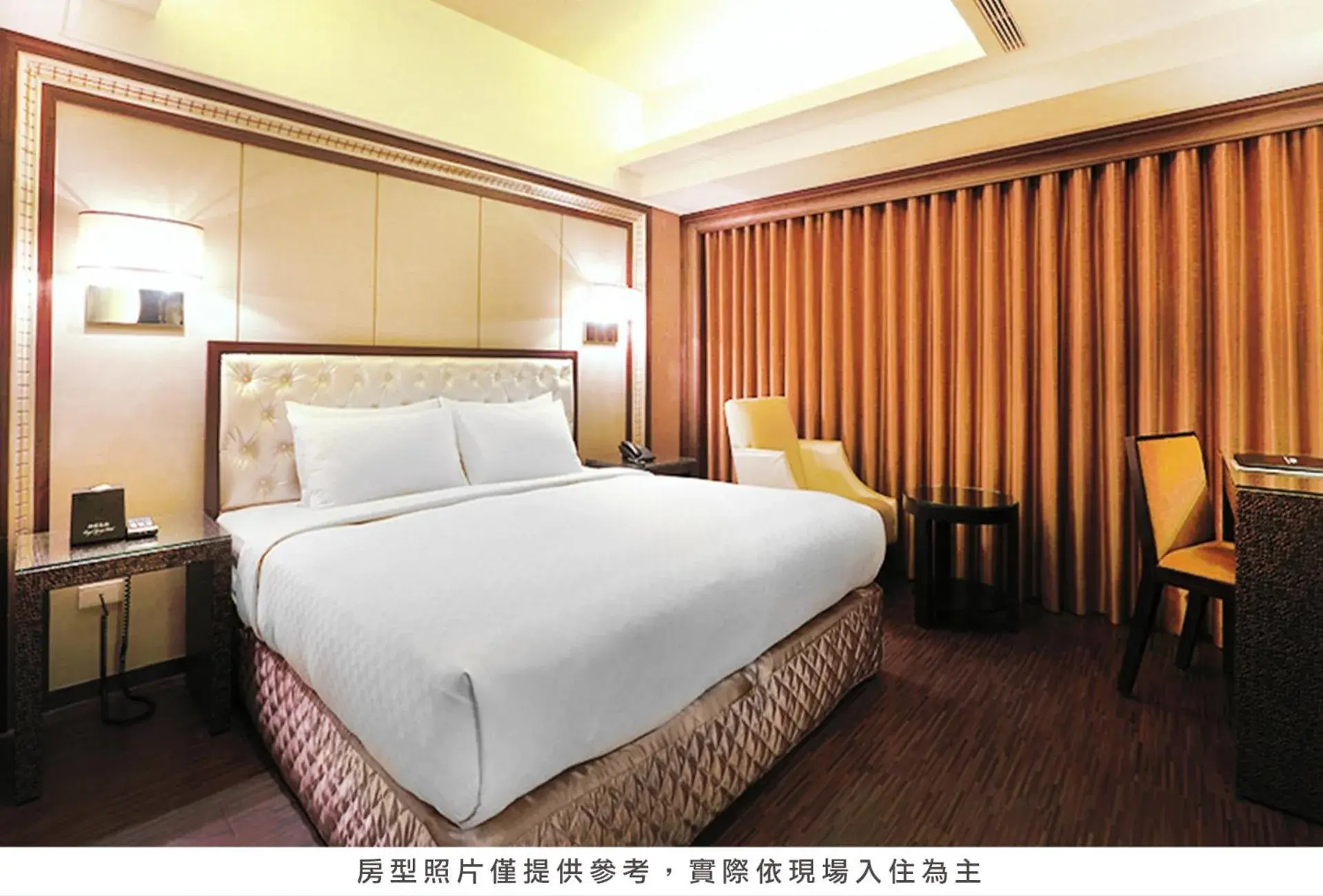 Bed in Royal Group Hotel Chang Chien Branch