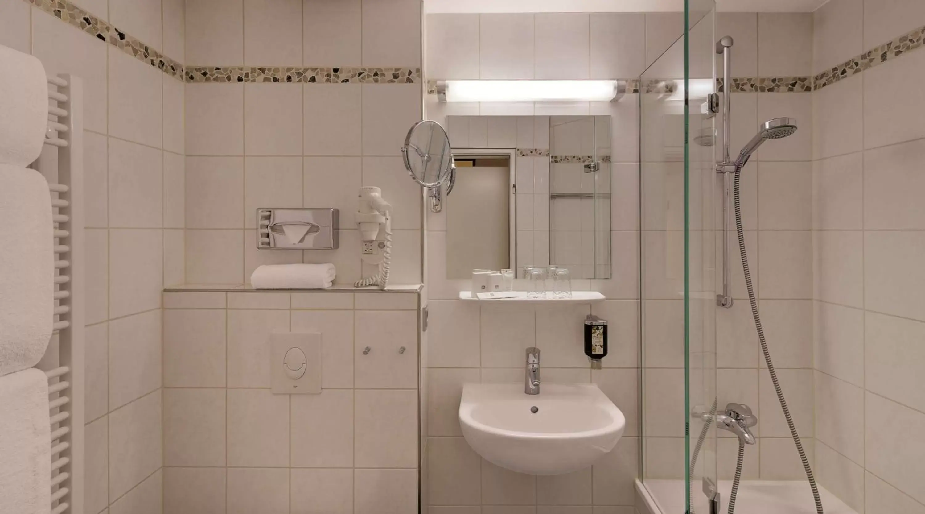 Bathroom in Best Western Hotel Darmstadt Mitte