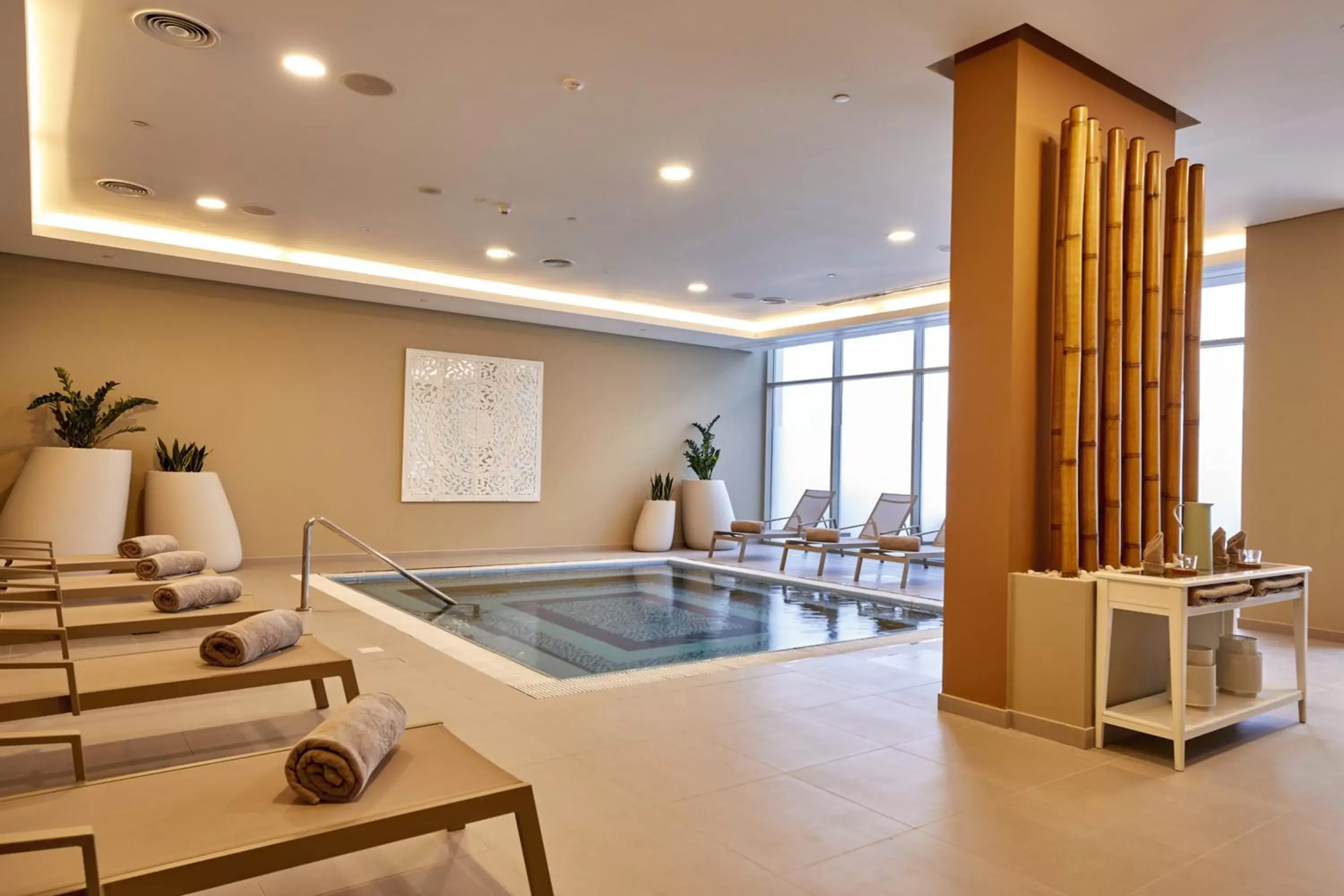 Hot Tub in Riu Dubai Beach Resort - All Inclusive
