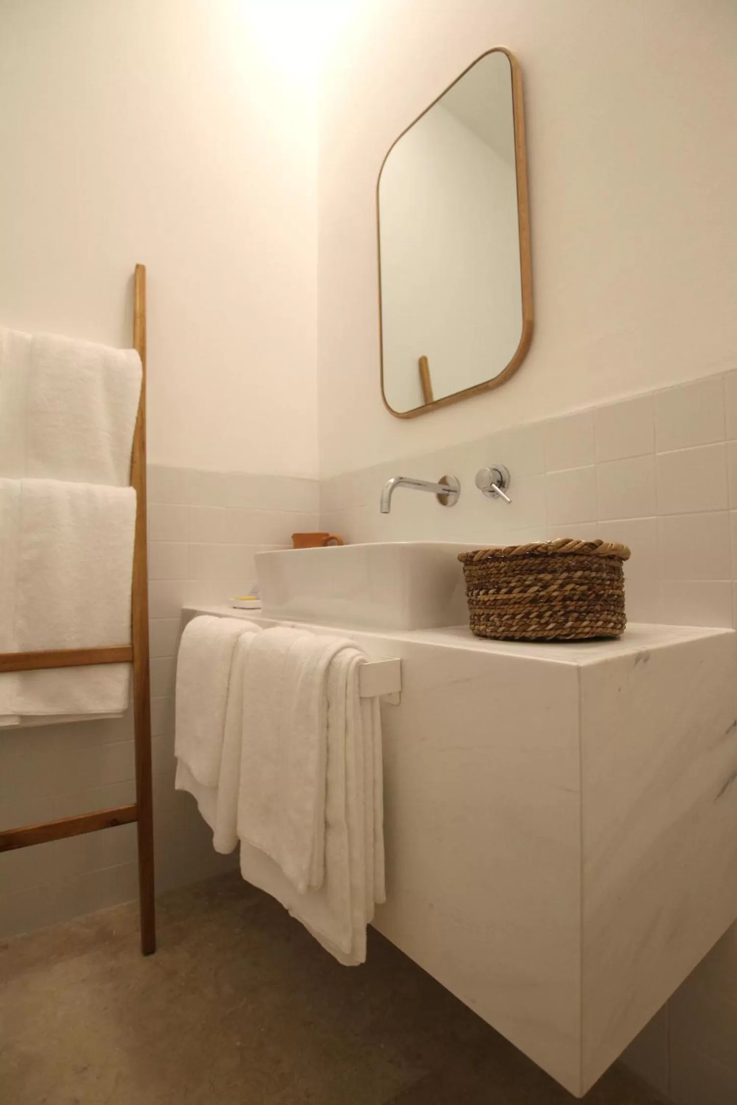 Bathroom, Bed in The King George Village Boutique Living