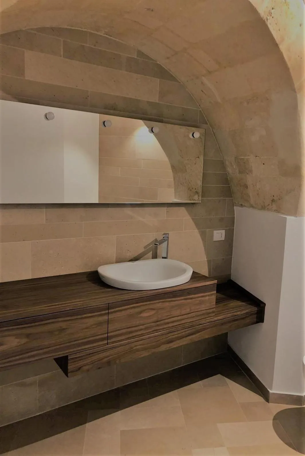 Bathroom in Albergo Del Sedile