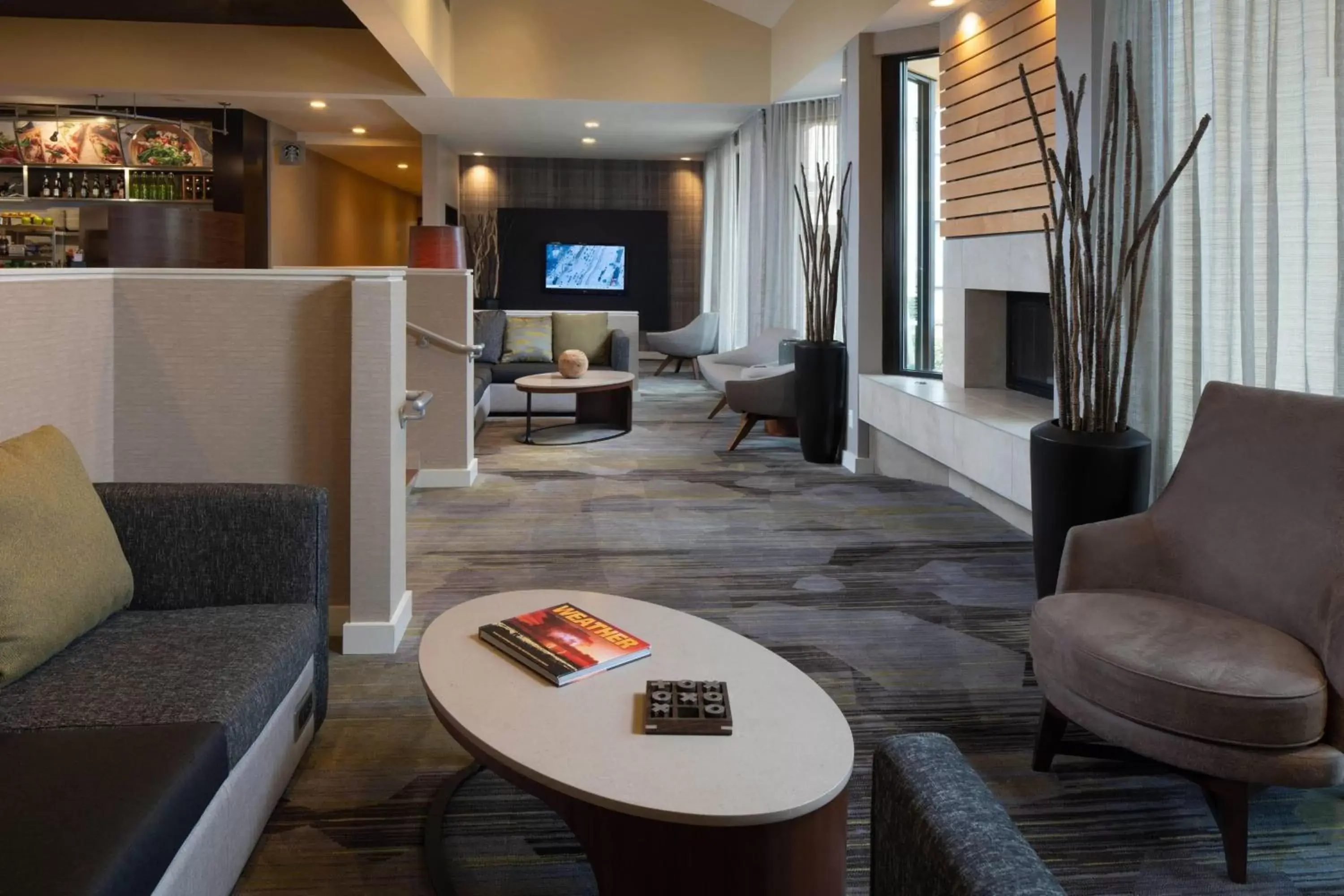 Lobby or reception, Seating Area in Courtyard St. Louis Creve Coeur