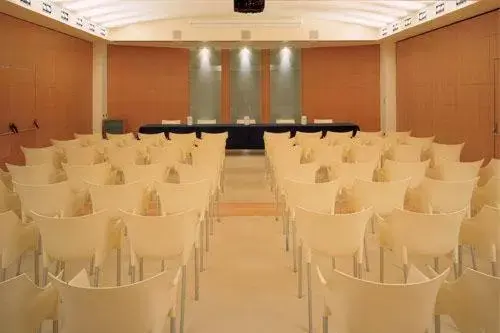 Banquet/Function facilities in Hotel First
