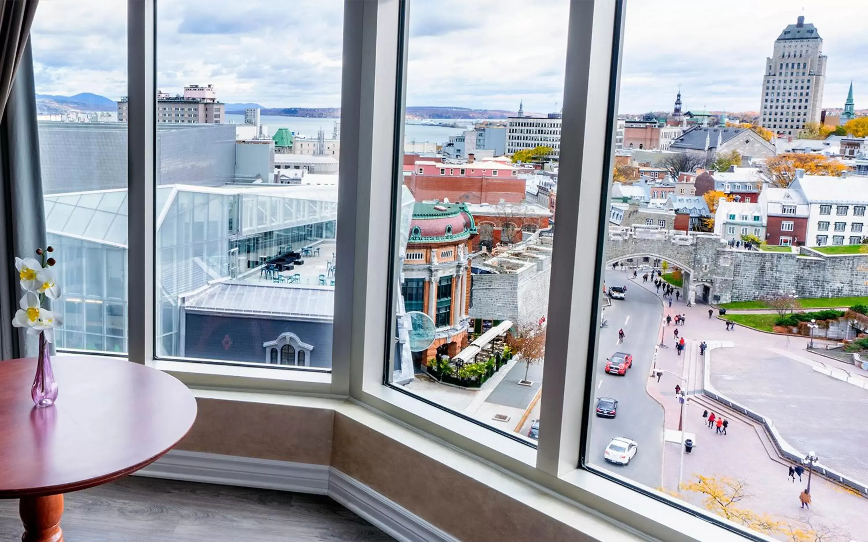 City view in Hôtel Palace Royal Centre-Ville Québec par JARO City view in Hôtel Palace Royal Centre-Ville Québec par JARO