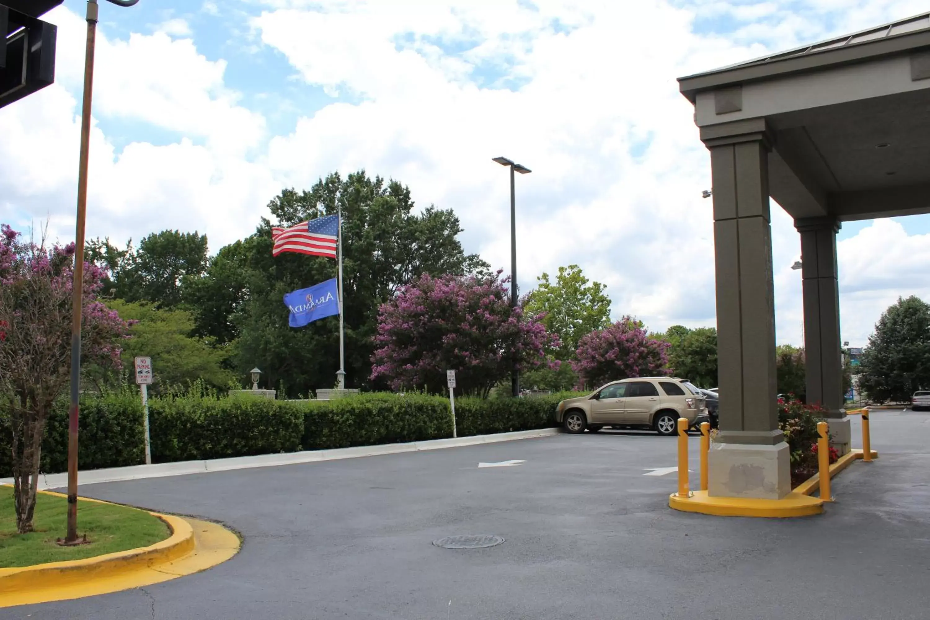 Property building in Araamda Inn Property building in Araamda Inn