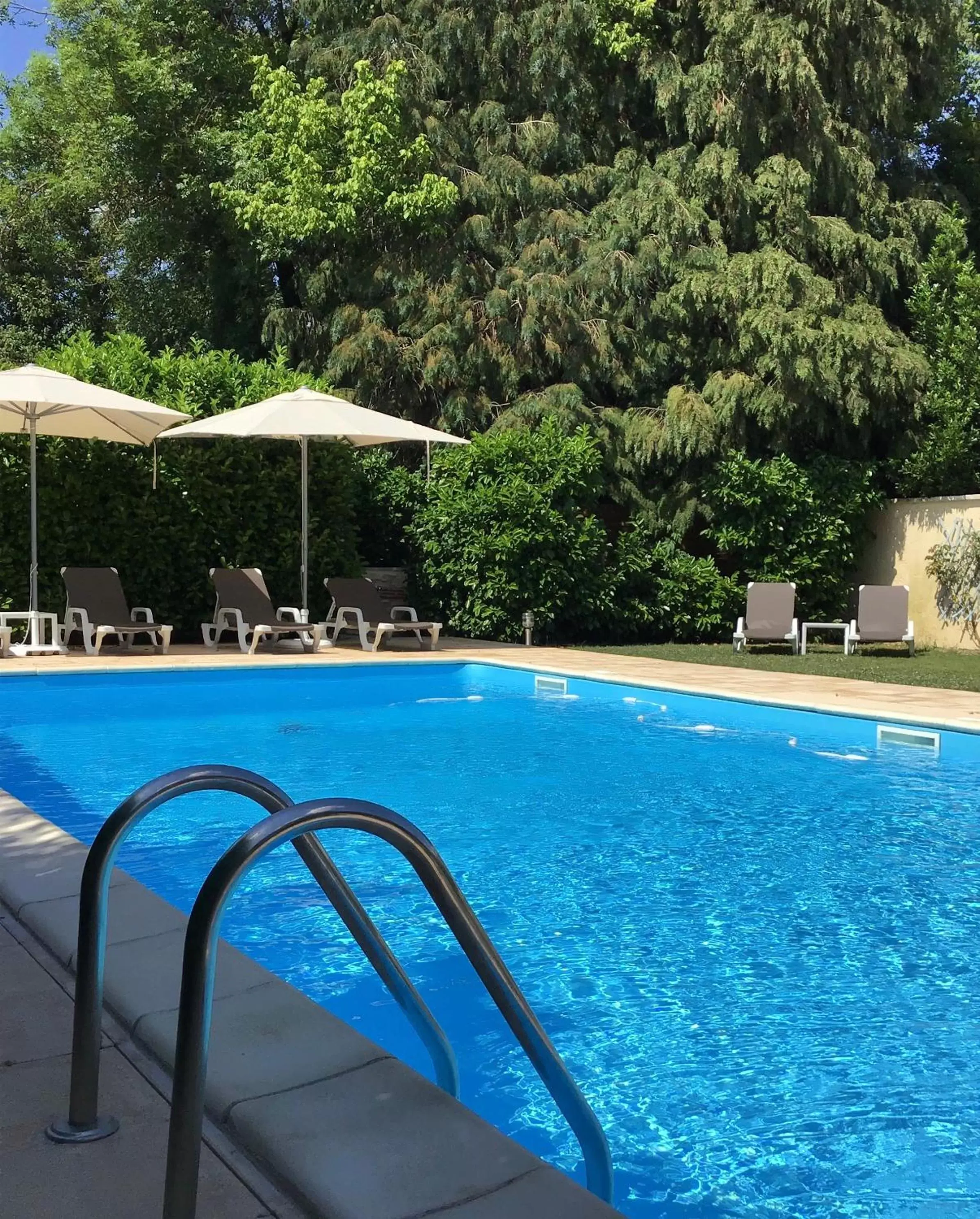 Swimming Pool in Europ'Hotel Bergerac