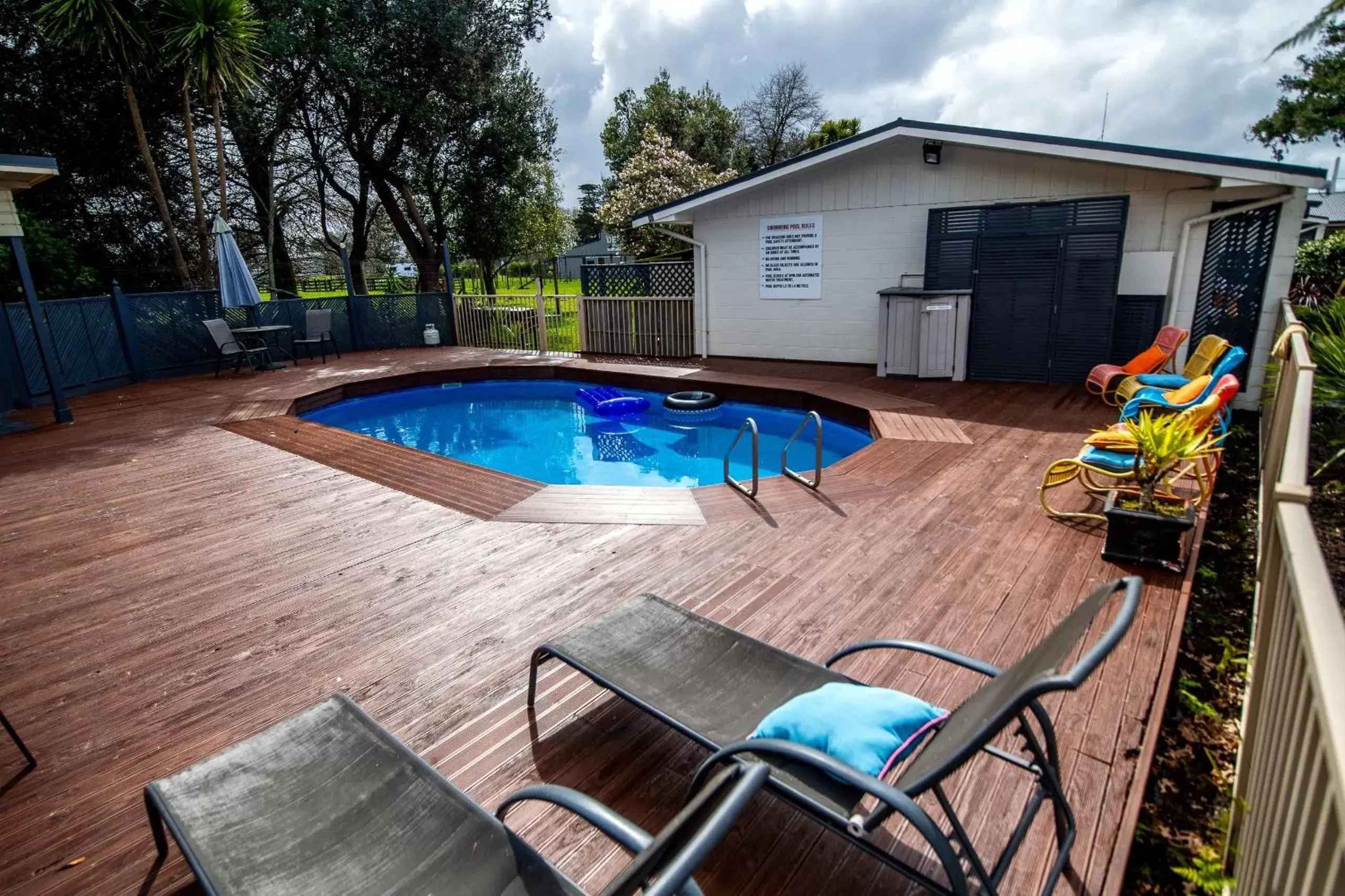 Swimming Pool in Best Western Braeside Rotorua