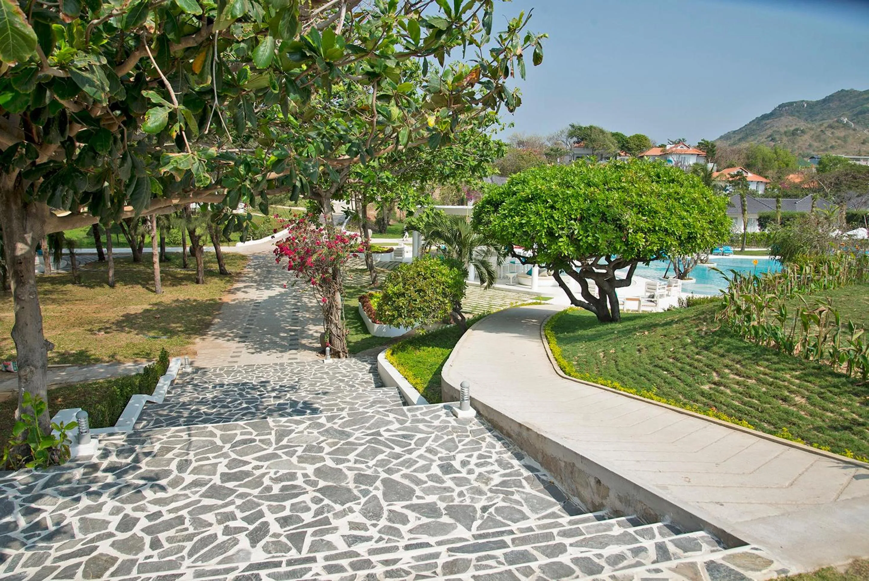 Day in Fleur de Lys Resort & Spa Long Hai