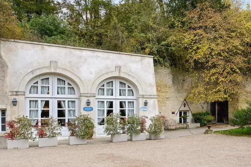 Restaurant/places to eat, Property Building in Château De Pray