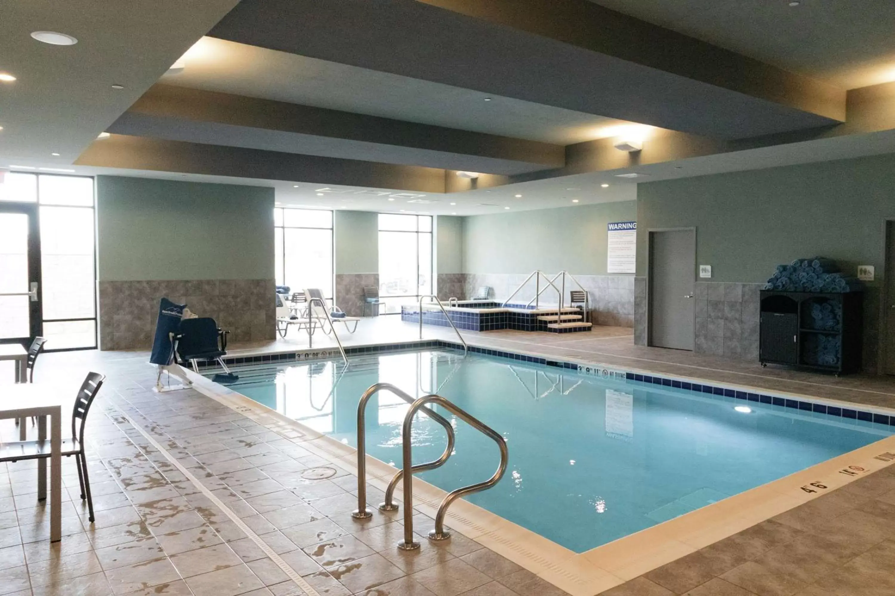 Pool view, Swimming Pool in Hilton Garden Inn Madison Sun Prairie