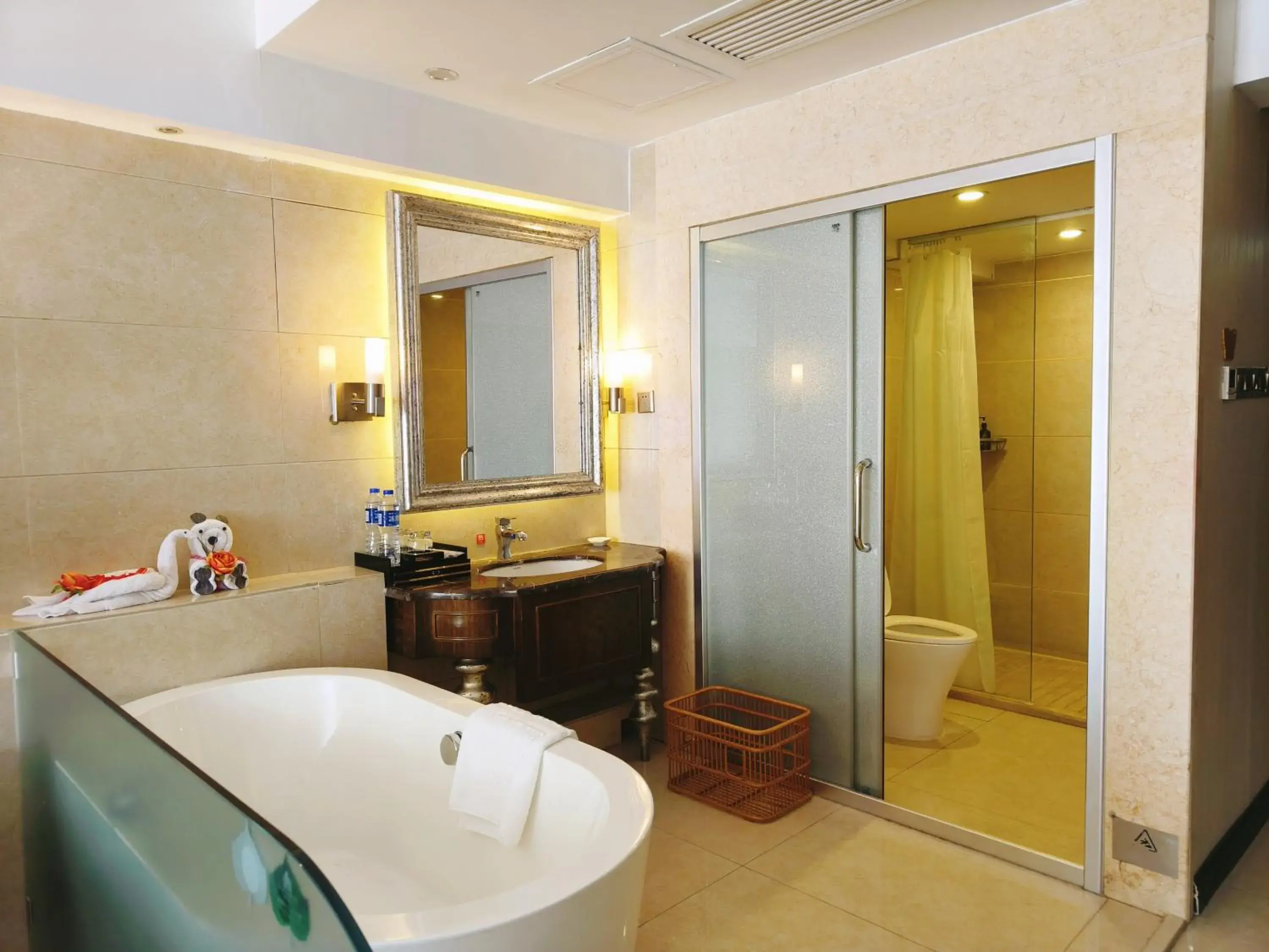 Bathroom in Clayton Hotel Guangzhou