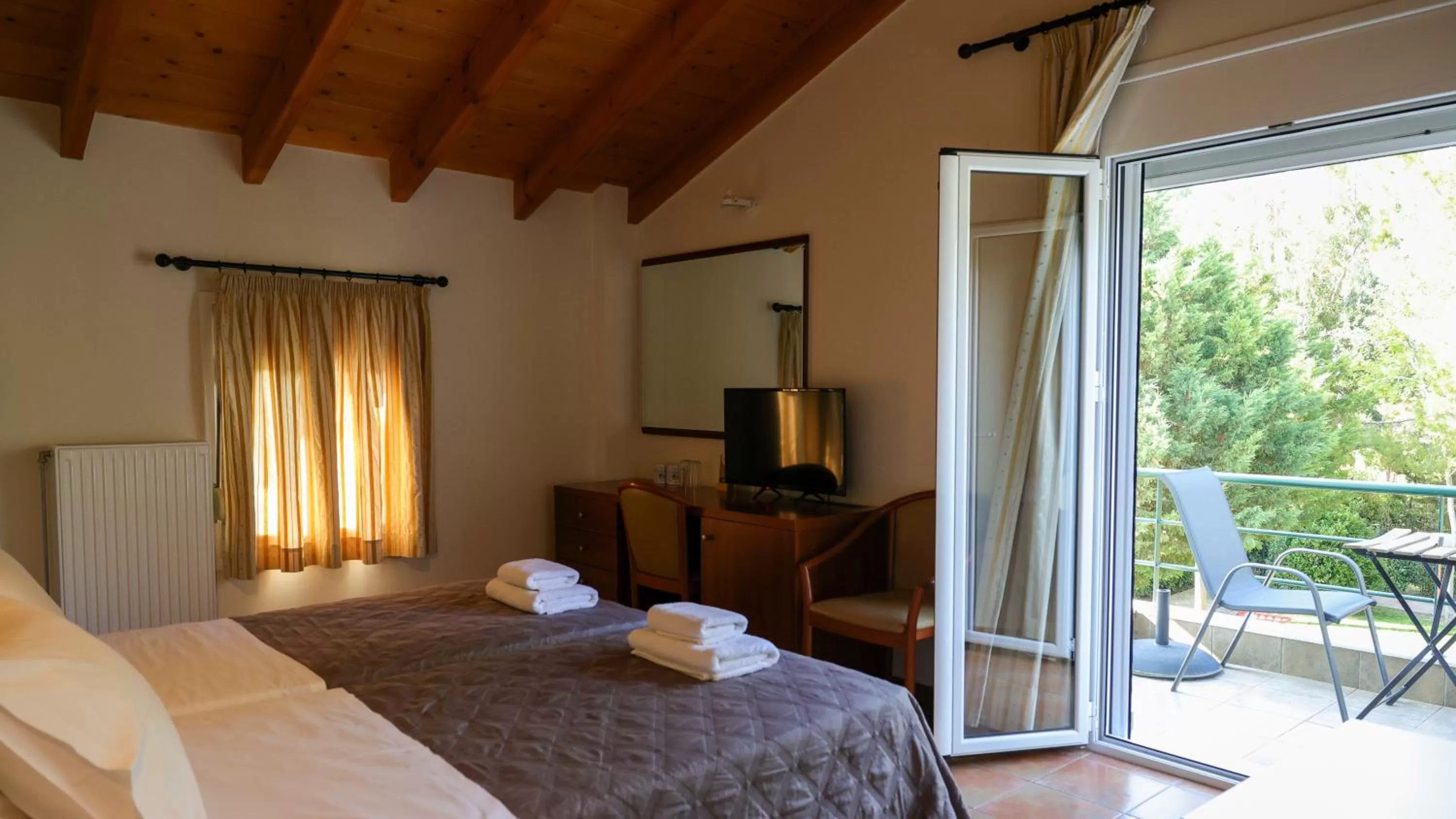 Bed in Corinthian Village