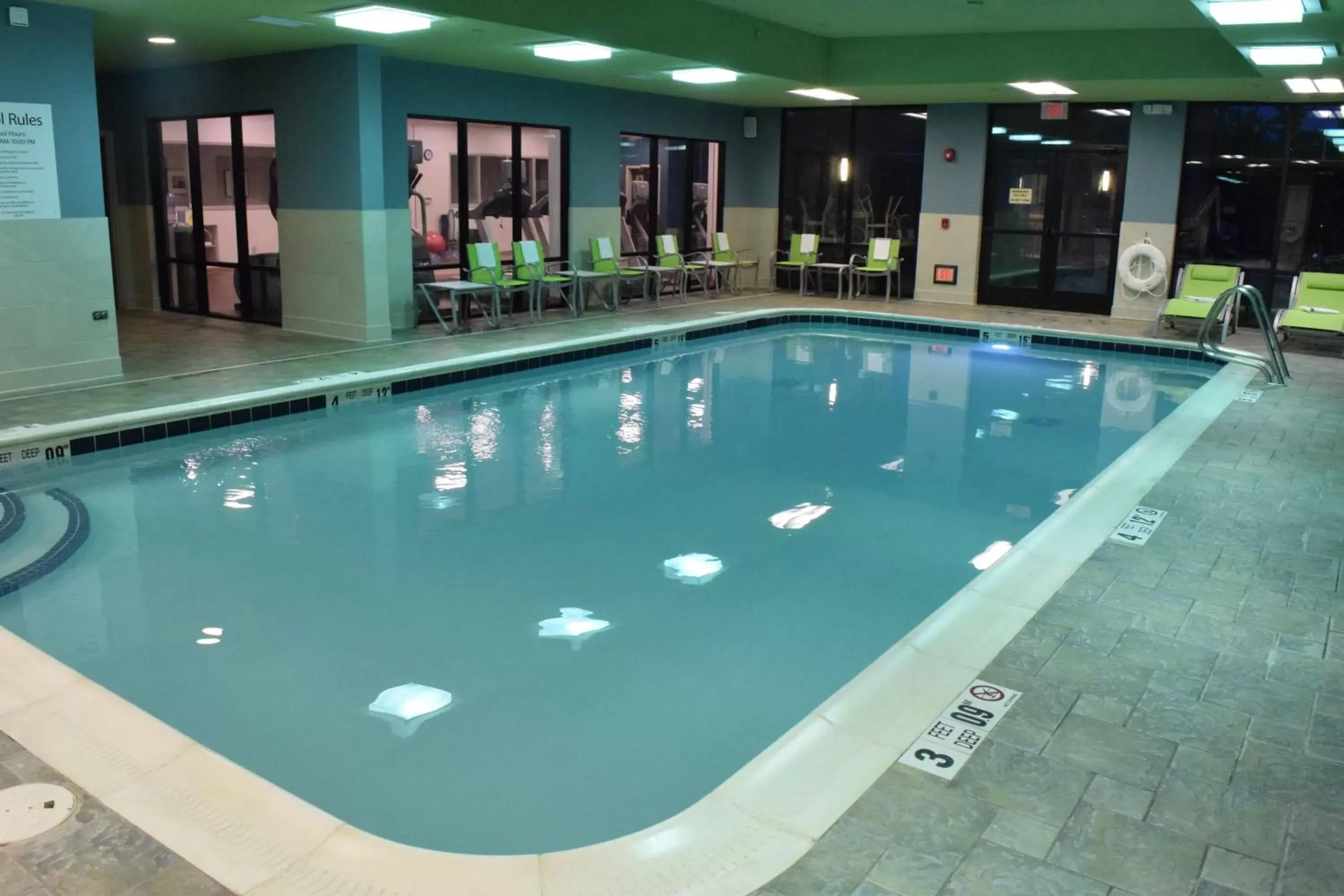 Swimming Pool in Holiday Inn Express Hotel & Suites Rochester Webster, an IHG Hotel