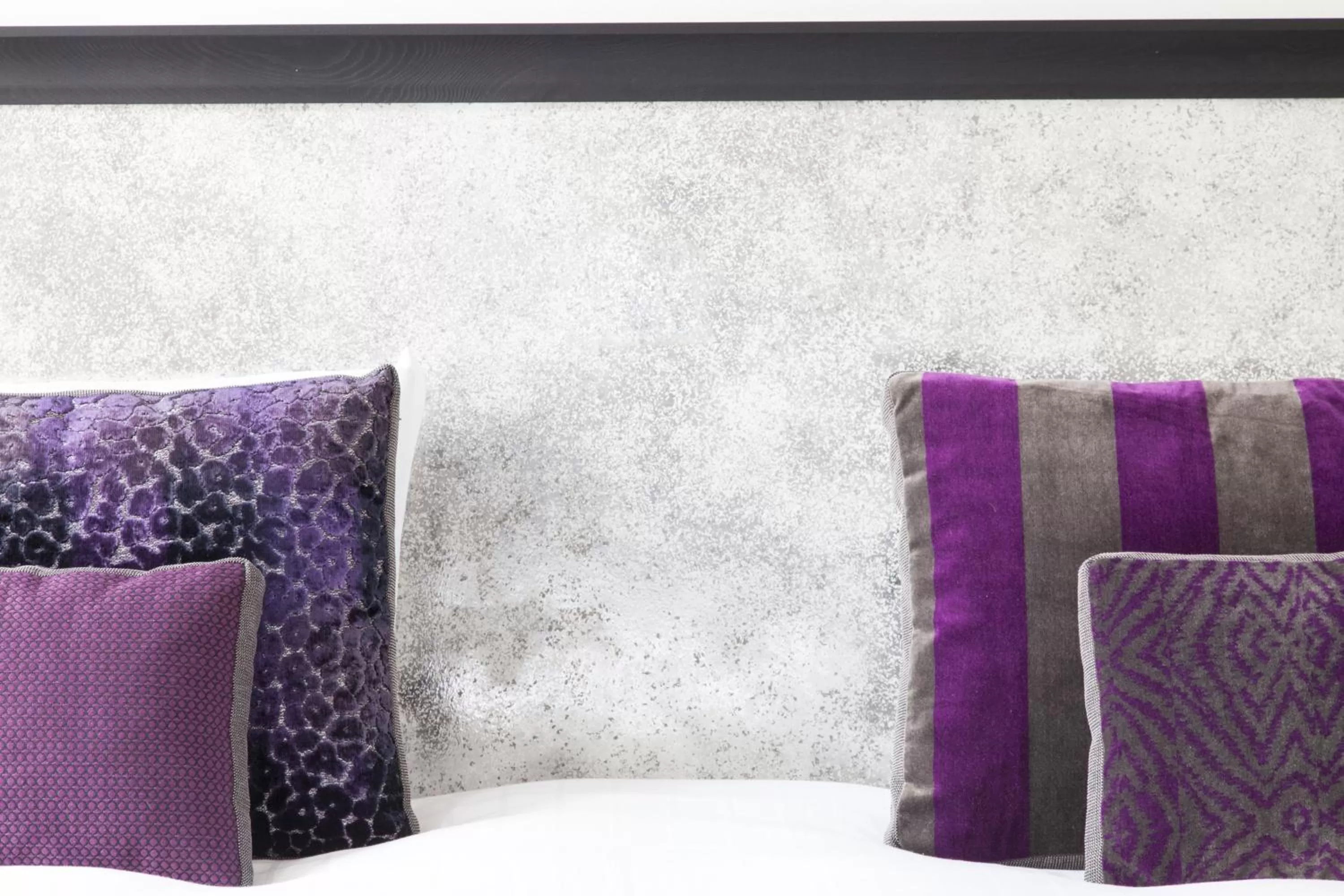 Decorative detail, Bed in Absalon Hotel