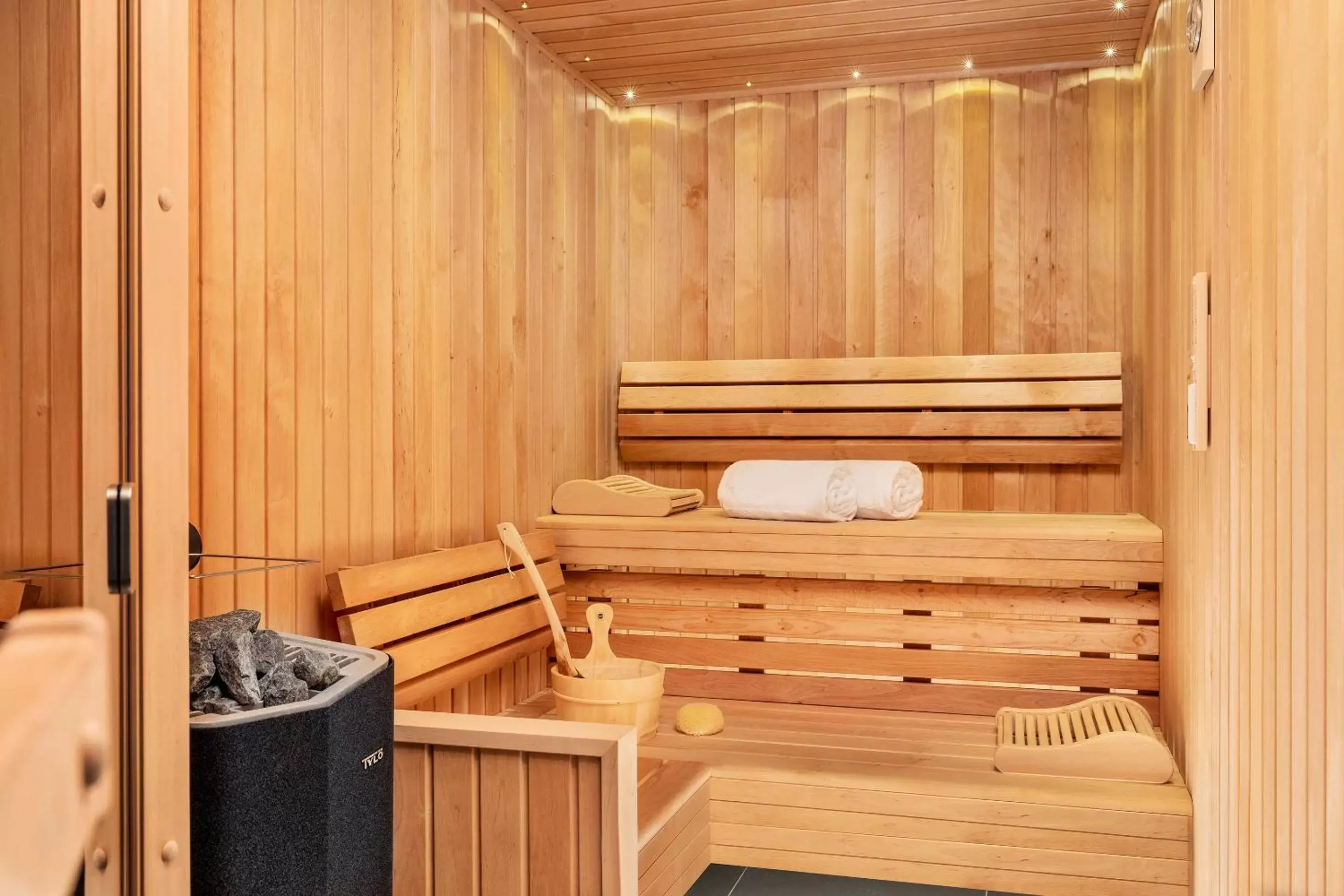 Sauna in Best Western Plus La Demeure