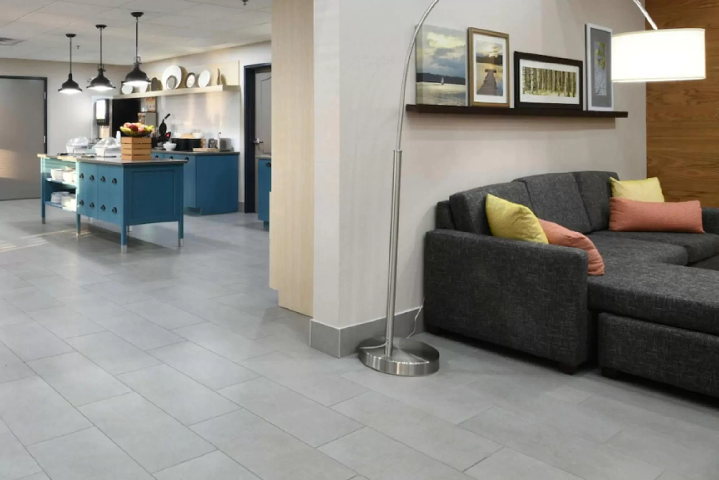 Restaurant/places to eat in Country Inn & Suites by Radisson, Oklahoma City - Bricktown, OK